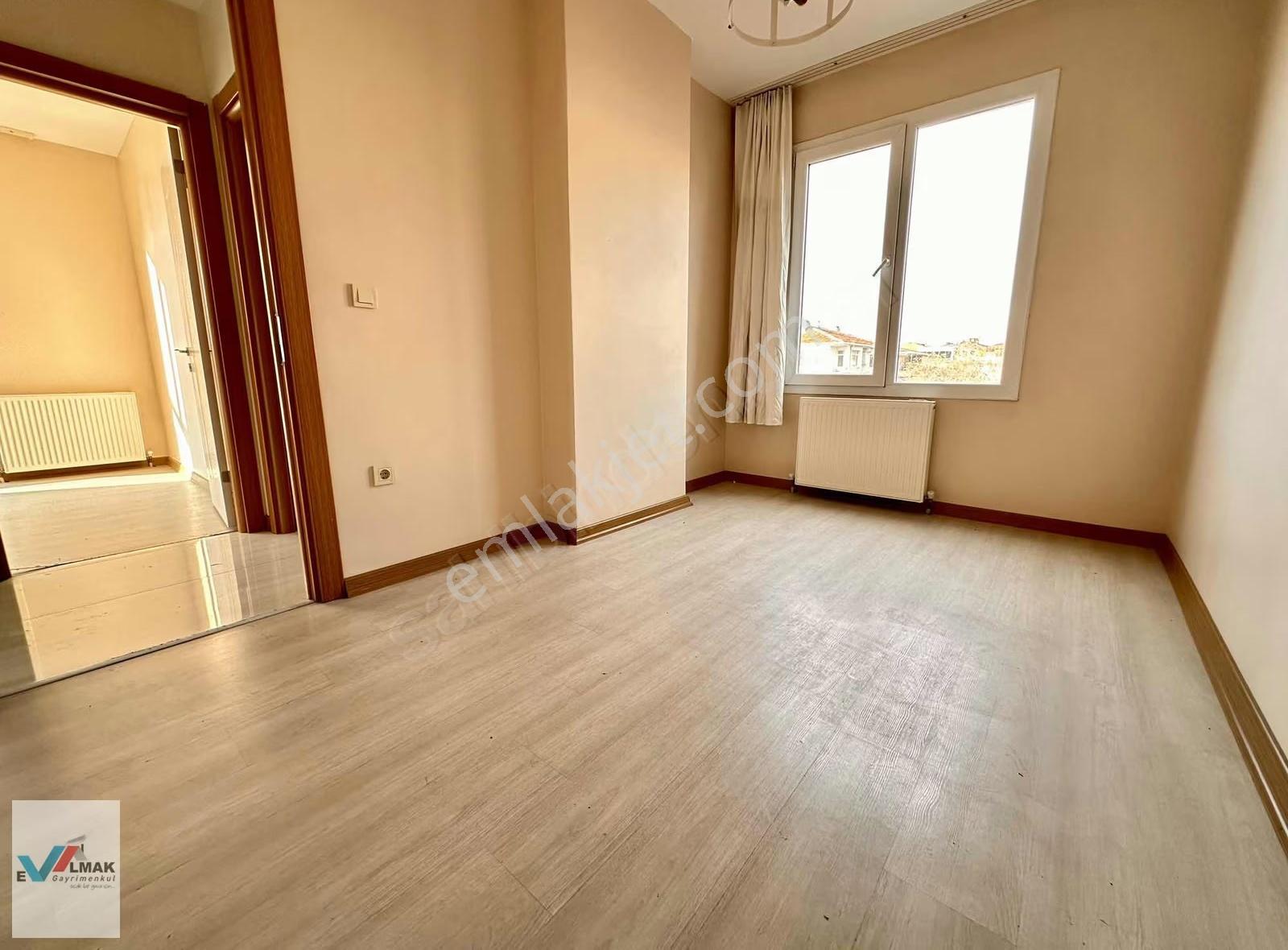 Evalmak'ta Ful Deniz Manzaralı 3+1(110m2) Asansörlü Arakat Daire - Görsel 14