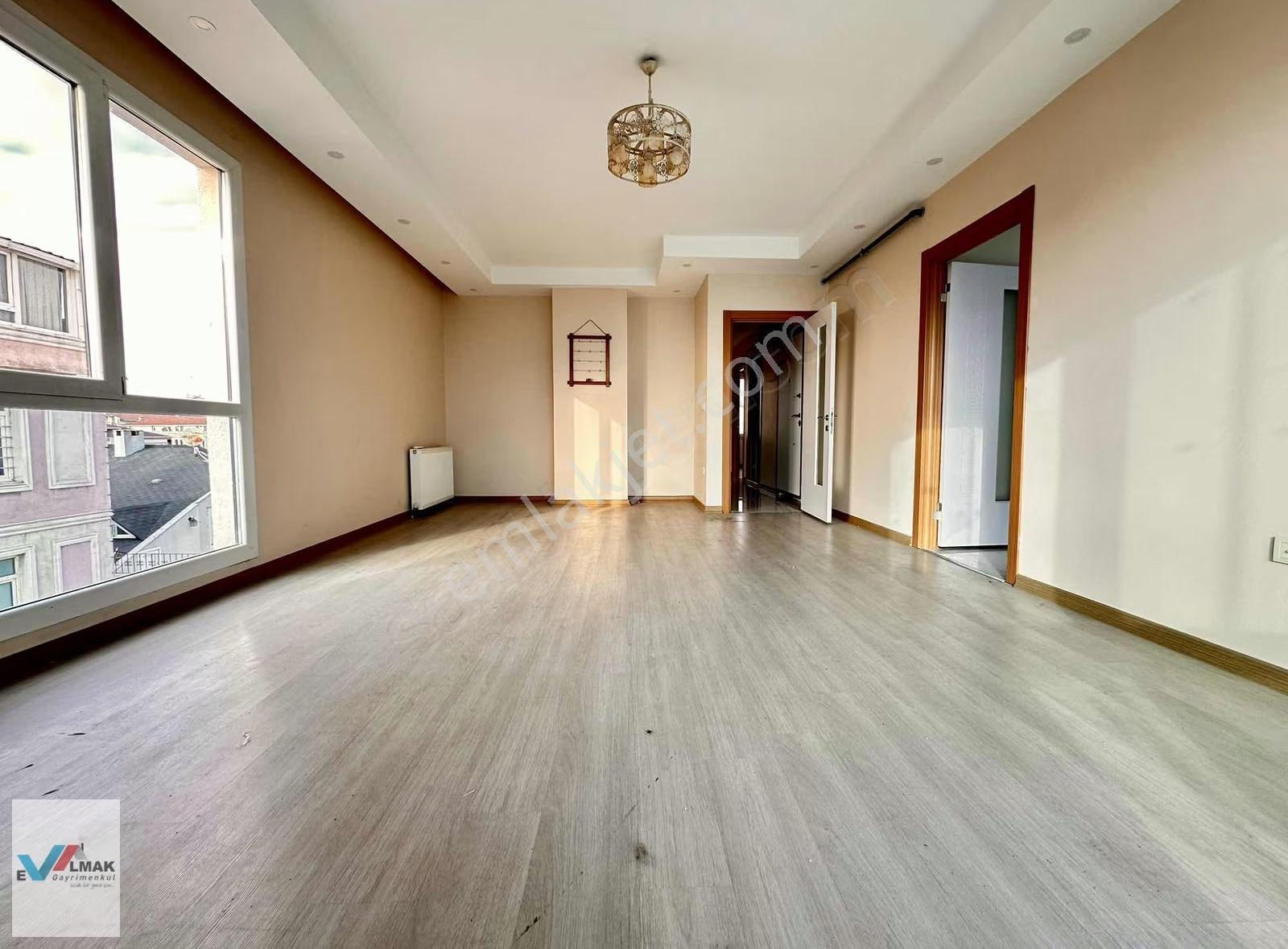 Evalmak'ta Ful Deniz Manzaralı 3+1(110m2) Asansörlü Arakat Daire - Görsel 6