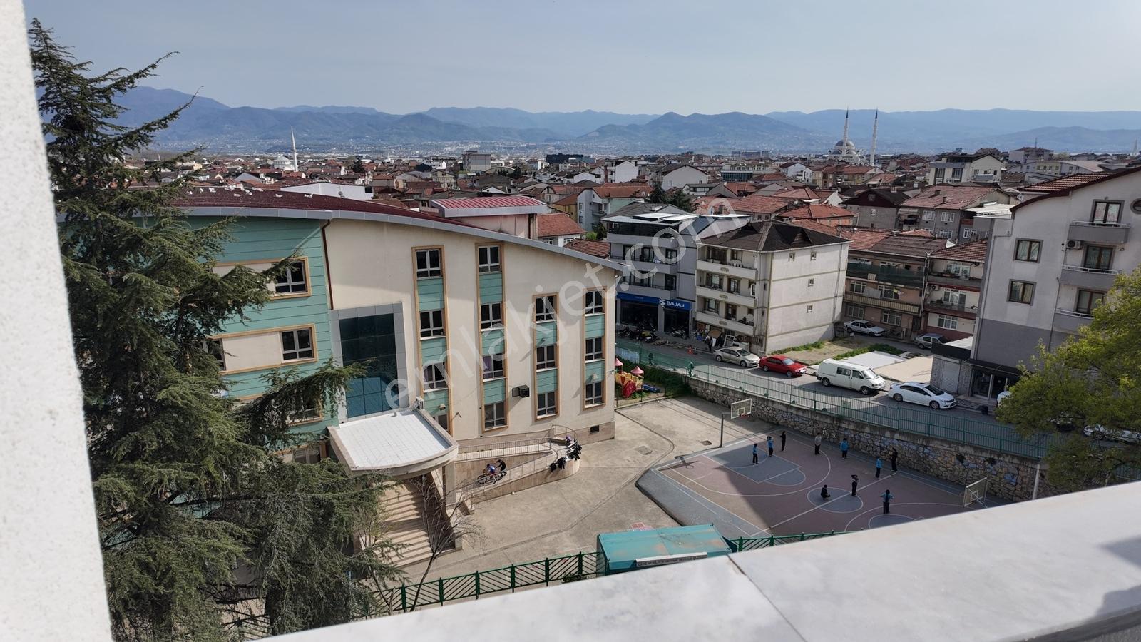 Tarcanlardan İzmit Bekirdere Merkezinde Kiralık 1+1 Çatı Dubleks - Görsel 26