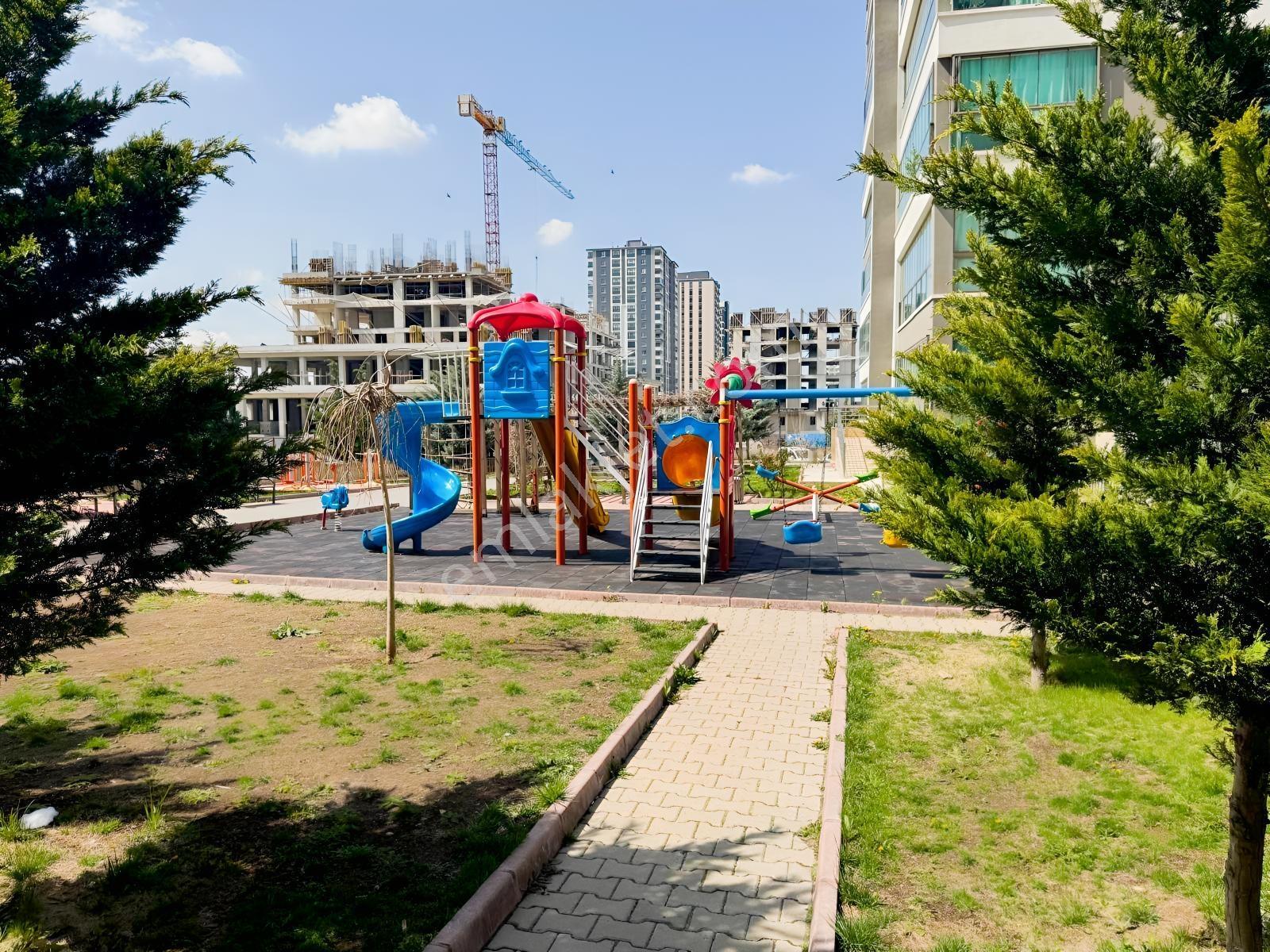 Ovacık Millet Bahçesi Yanı Çift Bloklu Sitede Yapılı Lüks Daire - Görsel 25