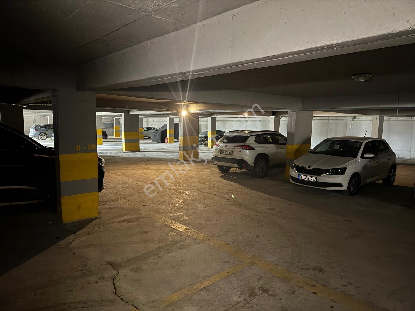 Ovacık Millet Bahçesi Yanı Çift Bloklu Sitede Yapılı Lüks Daire - Görsel 28