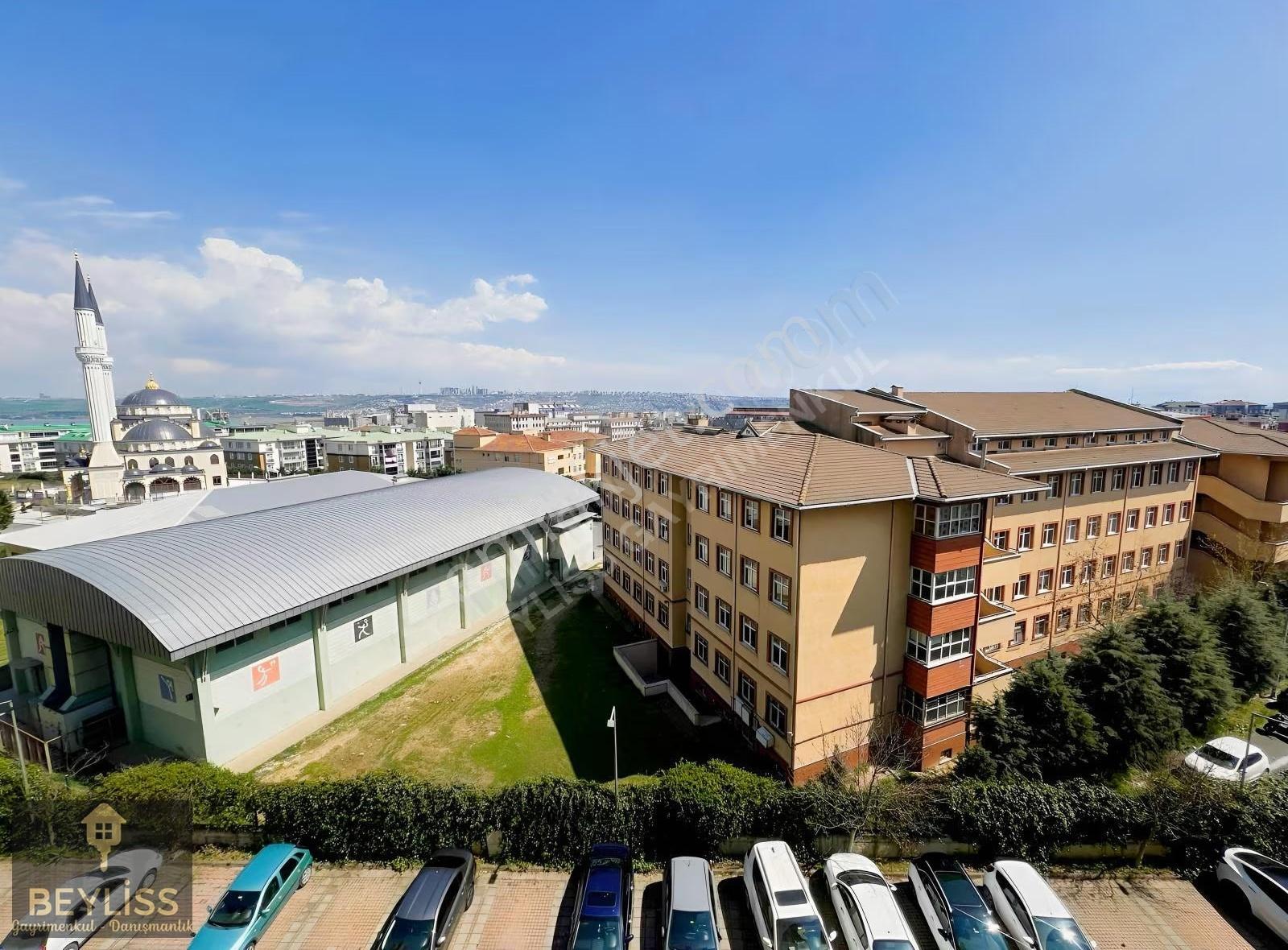 Kiptaş Konutlarında Deniz Ve Göl Manzaralı Masrafsız Boş 2+1