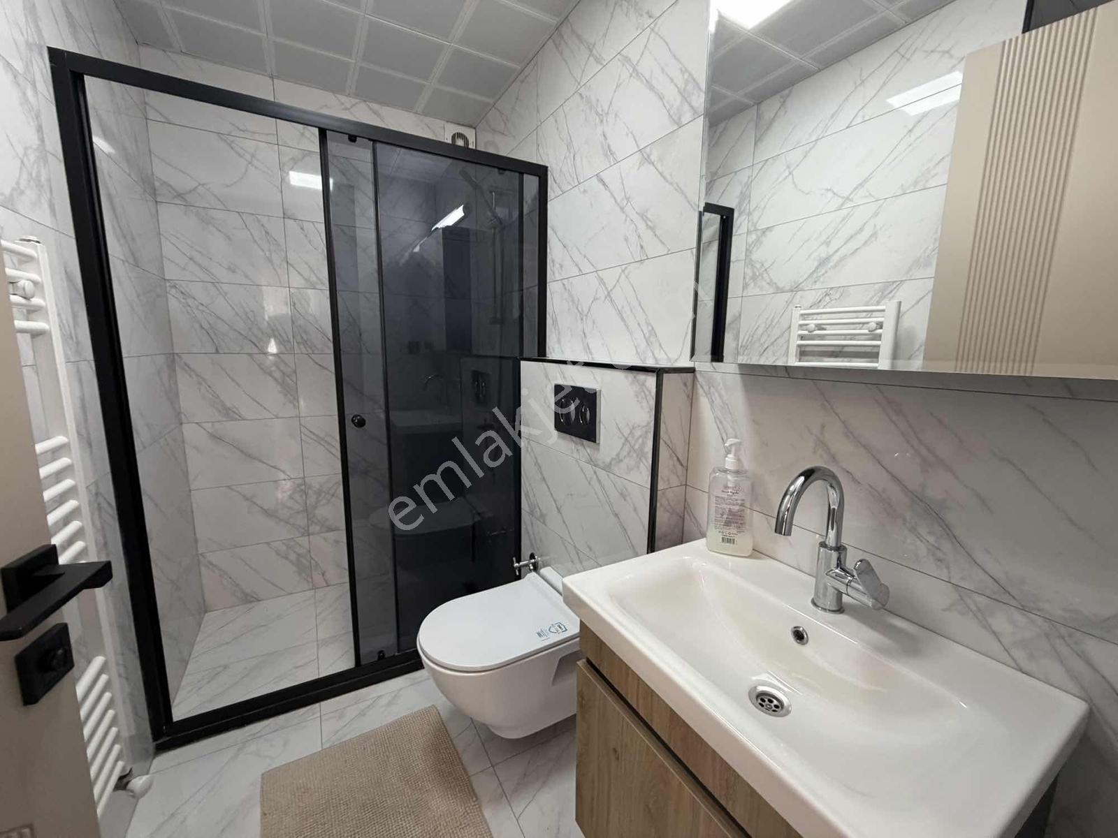 Alaçatı'dan/arakatta/iskanlı/balkonlu/eşyalı Satılık 2+1 Daire - Görsel 29
