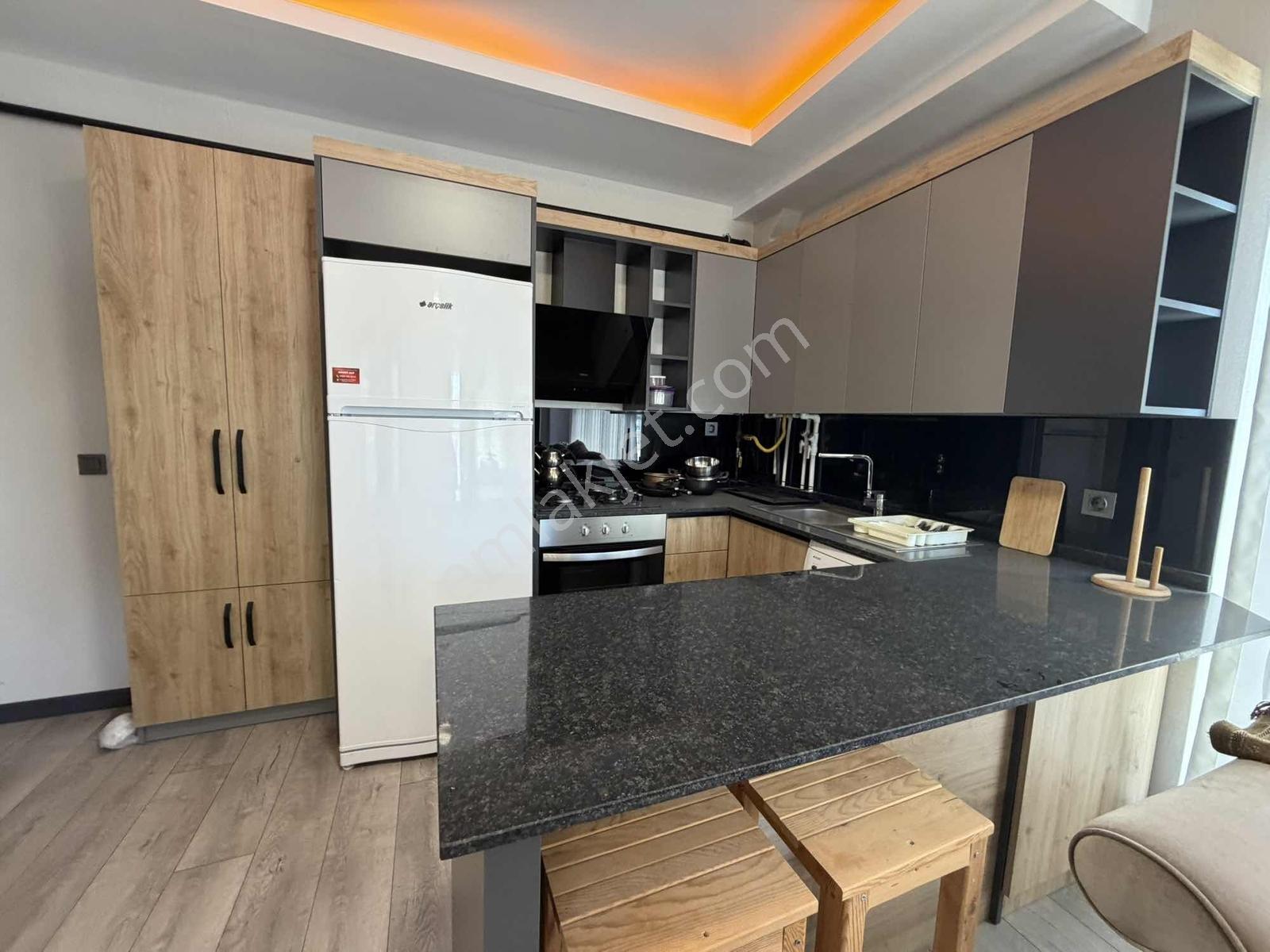 Alaçatı'dan/arakatta/iskanlı/balkonlu/eşyalı Satılık 2+1 Daire - Görsel 24