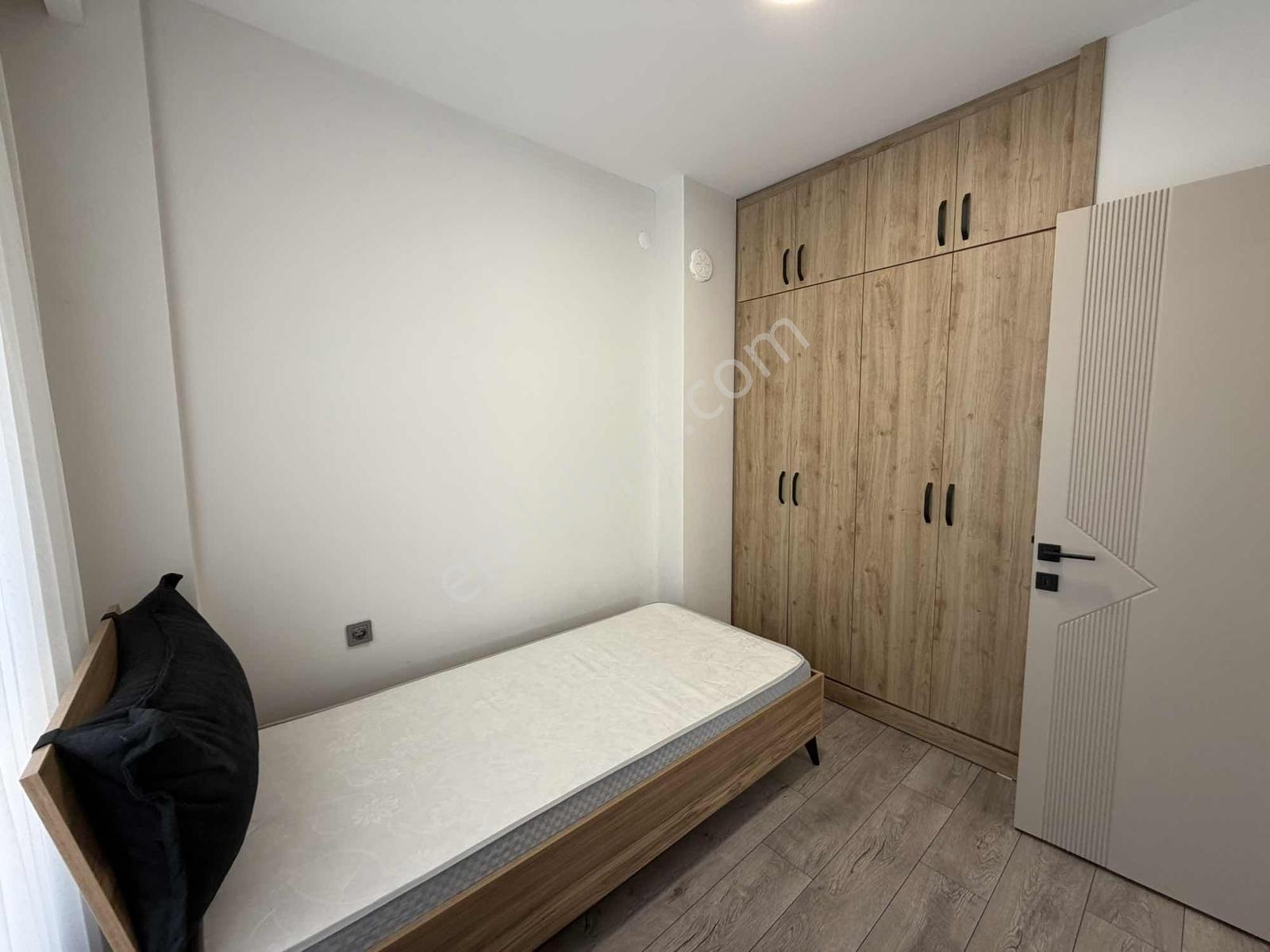 Alaçatı'dan/arakatta/iskanlı/balkonlu/eşyalı Satılık 2+1 Daire - Görsel 16