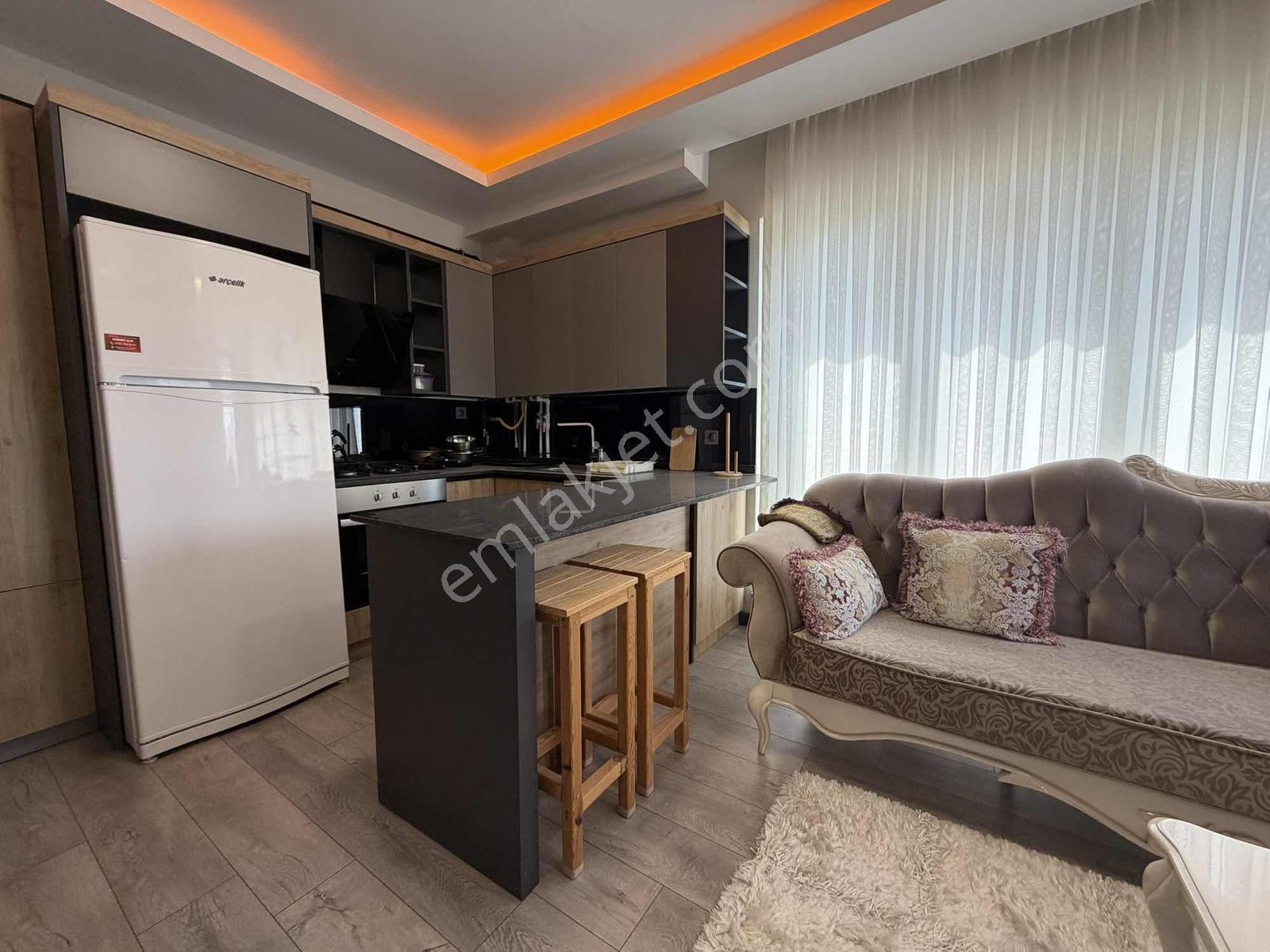 Alaçatı'dan/arakatta/iskanlı/balkonlu/eşyalı Satılık 2+1 Daire - Görsel 31