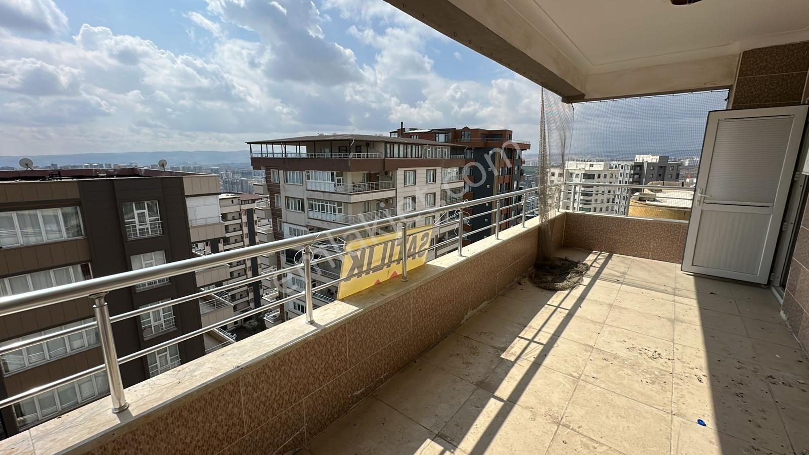 Düzgün Emlak'tan Doğukent'te 9. Kat Panoramik Manzaralı - Görsel 5