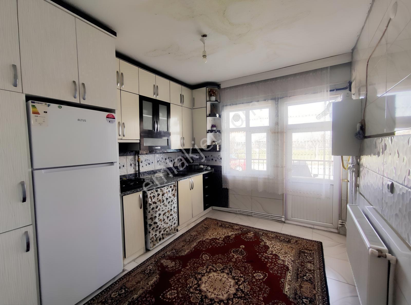 Özpınar,dan Araç Parkı Karşısı 3 Tane Daire 80 M2+ 40 M2+40 M2 - Görsel 17