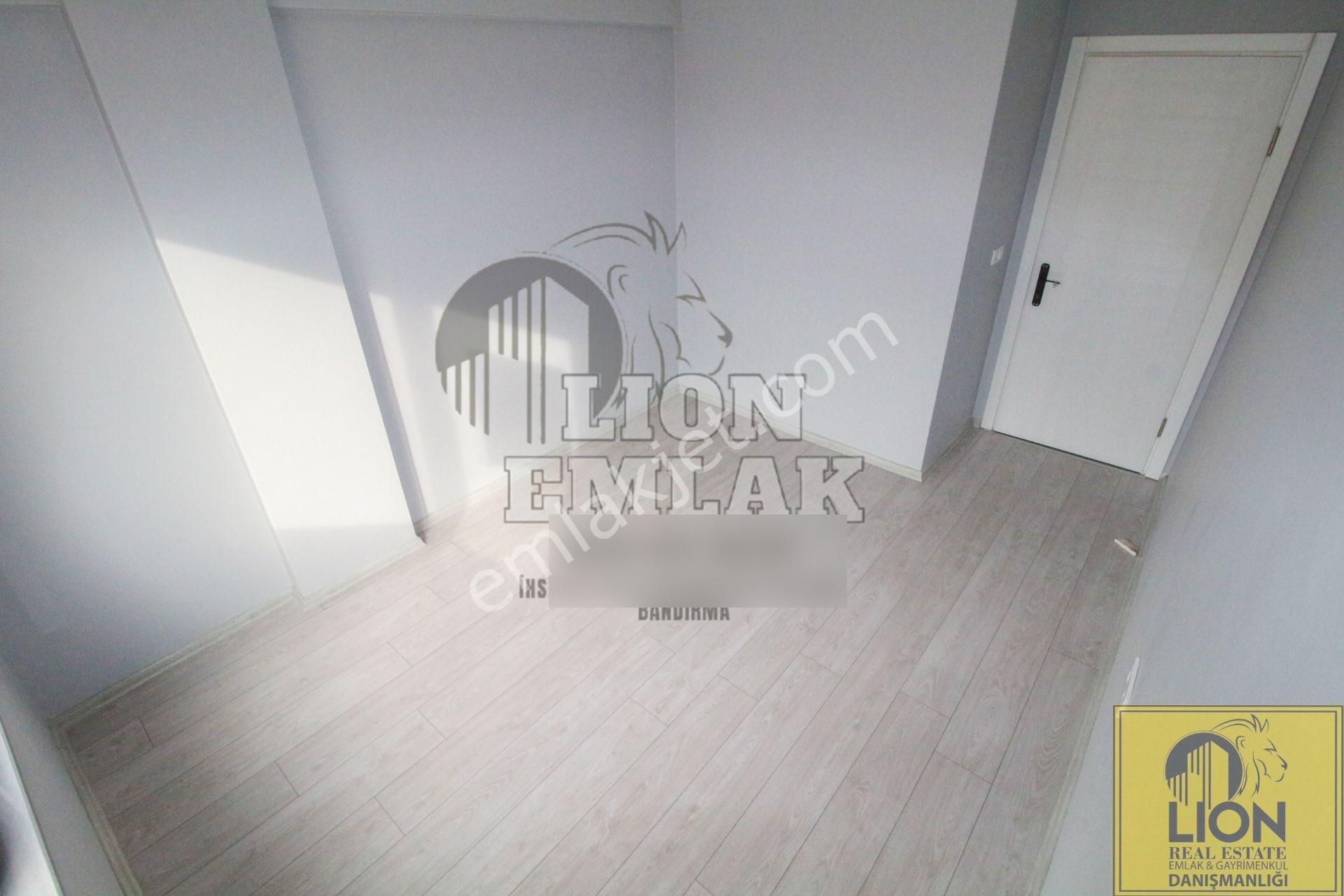 Lıon Emlak'tan Ayyıldız'da Kiralık Arakat Sıfır 2+0 Daire - Görsel 26