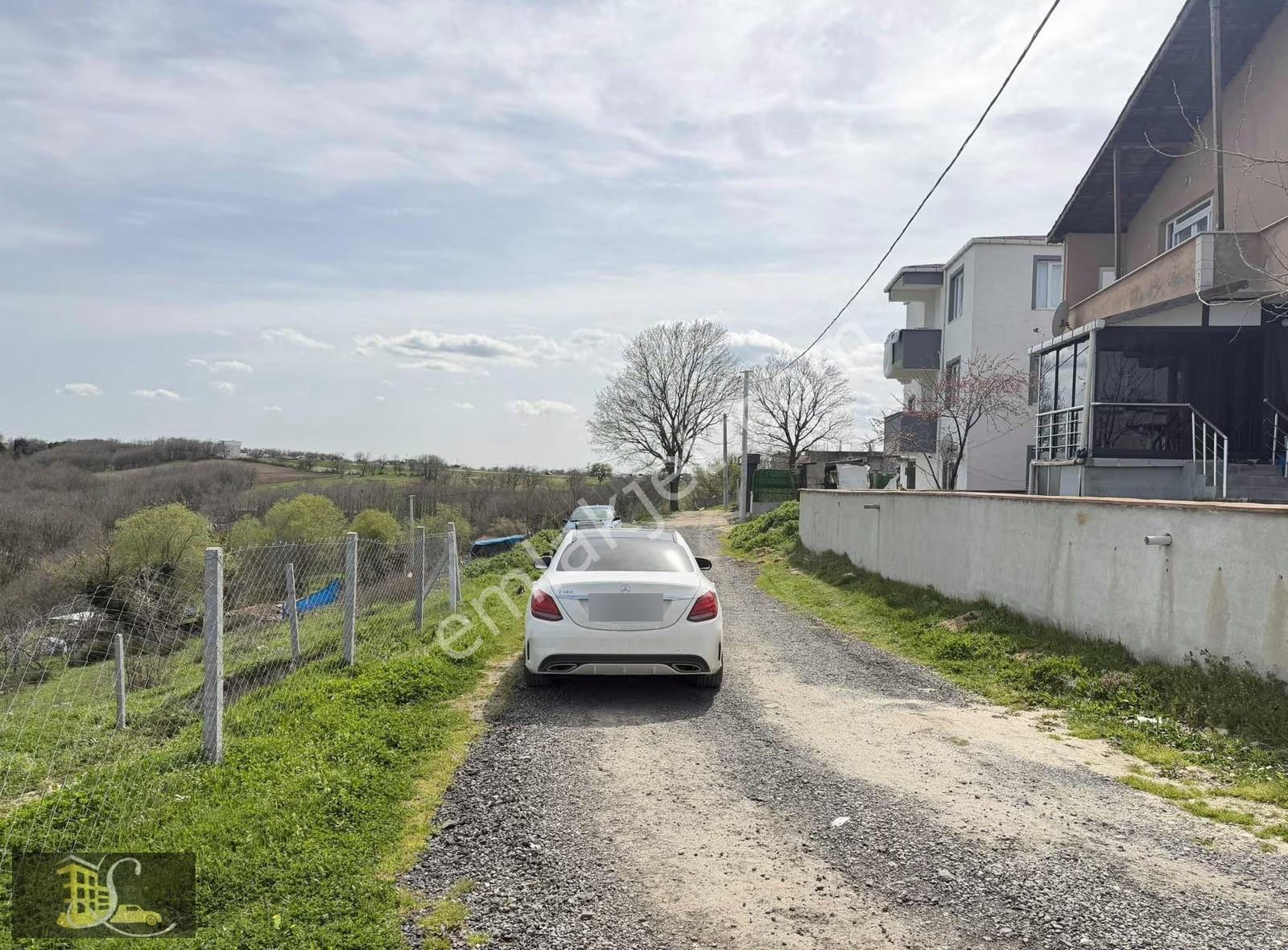 Serdaroğlun'dan Yeniköyde Fırsat 300 Metre Tek Tapu İmarlı Arsa