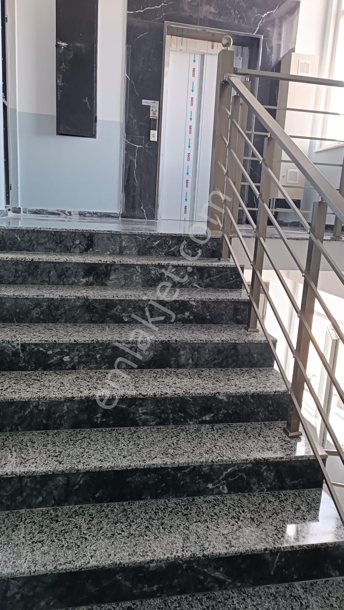 Isparta Merkez İstikbal & İtimat & Şataf Mobilya Üstü Kiralık Büro & Ofisler - Görsel 7