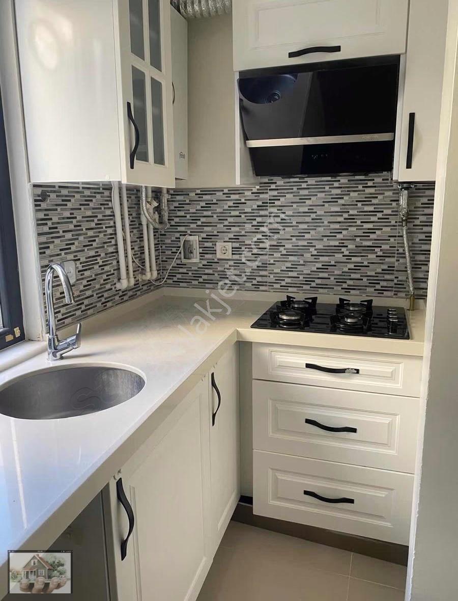 Esatpaşa Mah'de Yeni Binada 2+1 Kapalı Mutfak Asansörlü Kiralık - Görsel 9