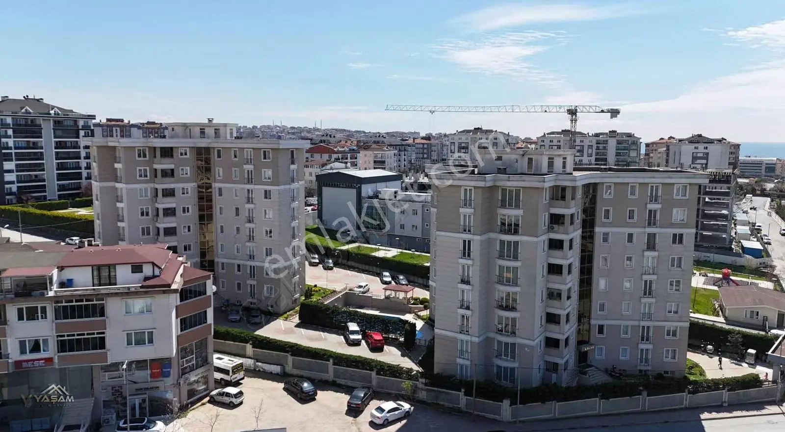 Havuzlu Sitede 170m2 Geniş 3+1 Lüks Daire