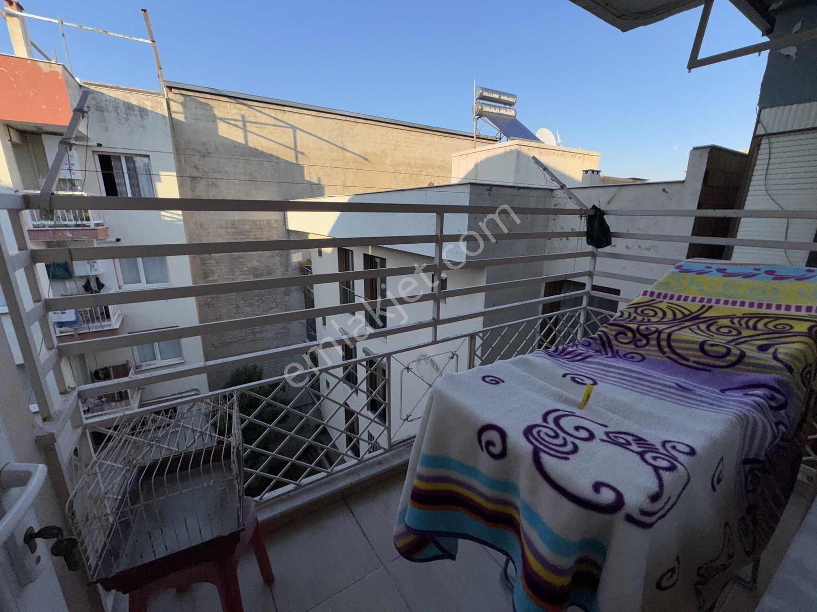 Türker Emlak 3+1 120m2 Ege Yaşam Yakını Çift Cephe Kilerli - Görsel 22