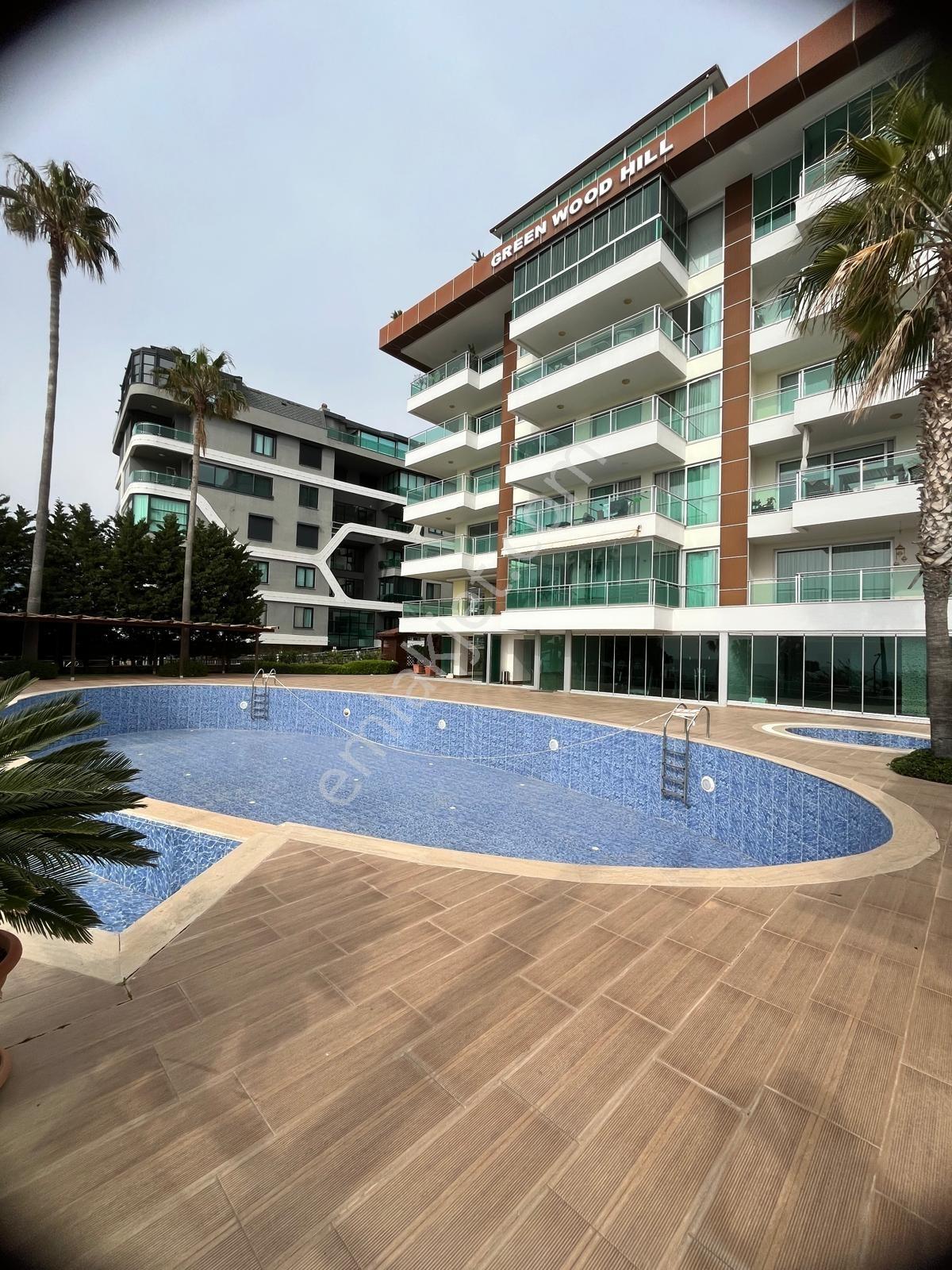 Kargıcak Mah Denize Sıfır 135 M2 2+1 Geniş Daire - Görsel 14