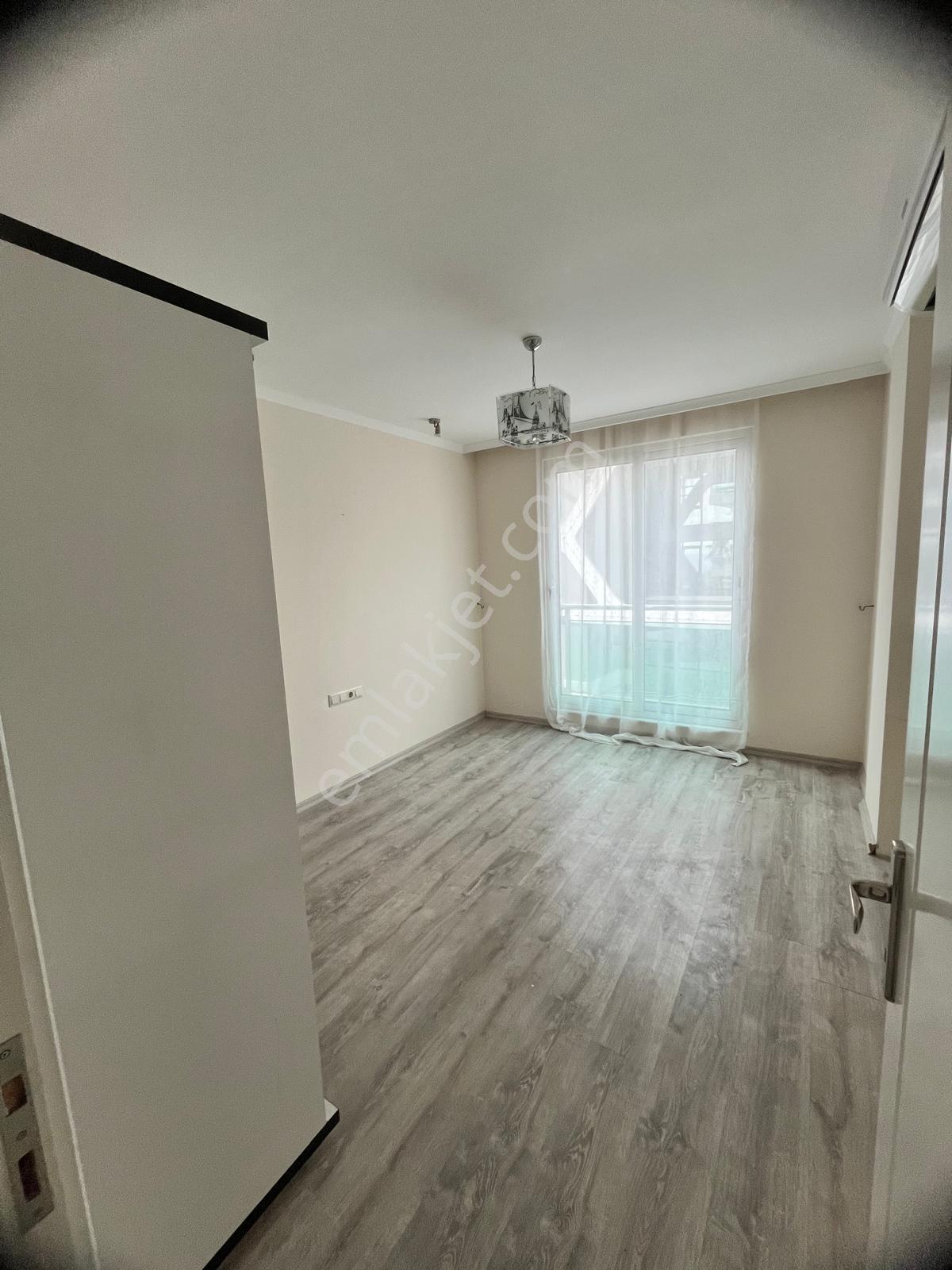 Kargıcak Mah Denize Sıfır 135 M2 2+1 Geniş Daire - Görsel 17