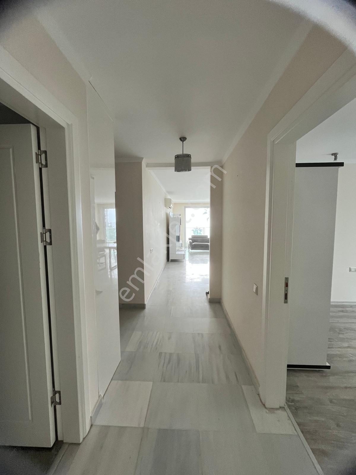 Kargıcak Mah Denize Sıfır 135 M2 2+1 Geniş Daire - Görsel 9