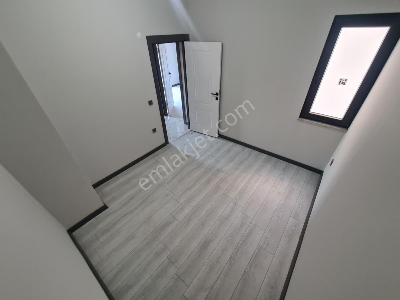 Balıkesir Edremit Kadıköy Mahallesi'nde Acil Satılık 3+1 Fırsat Dubleks Daire - Görsel 8