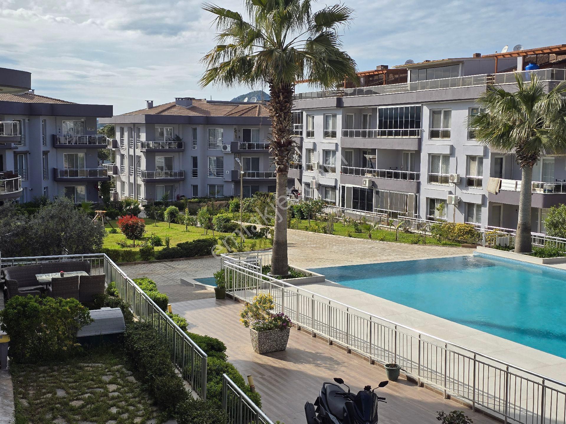 Güzelbahçe Yelki’de Havuzlu Sitede 3cephe 3+1 Satılık Köşe Daire - Görsel 2