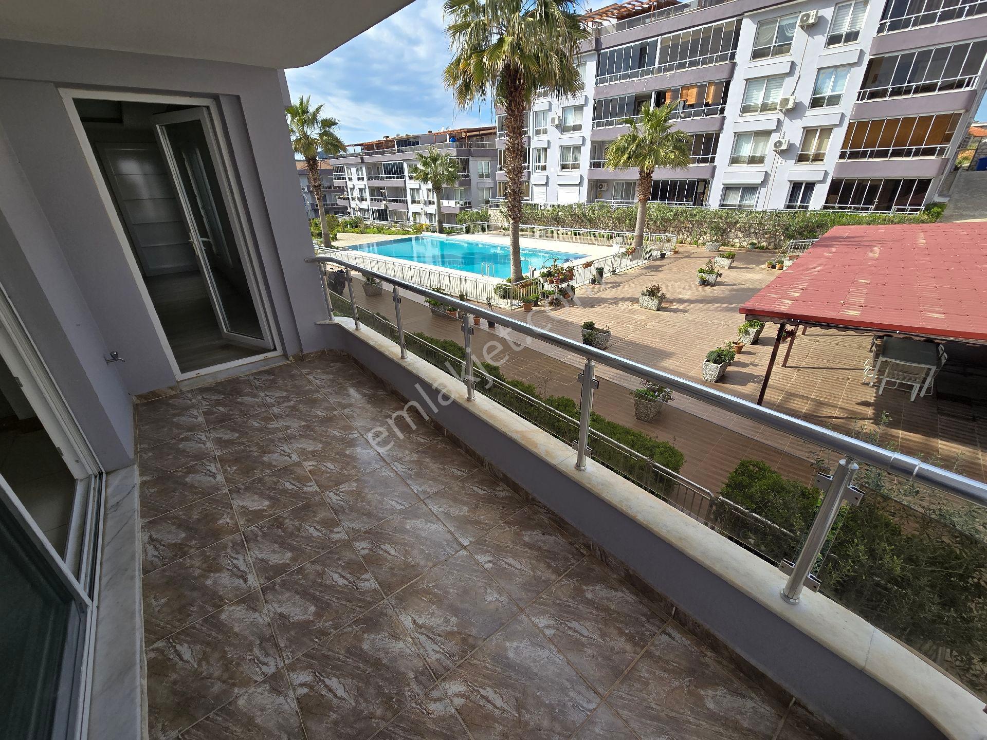 Güzelbahçe Yelki’de Havuzlu Sitede 3cephe 3+1 Satılık Köşe Daire - Görsel 20