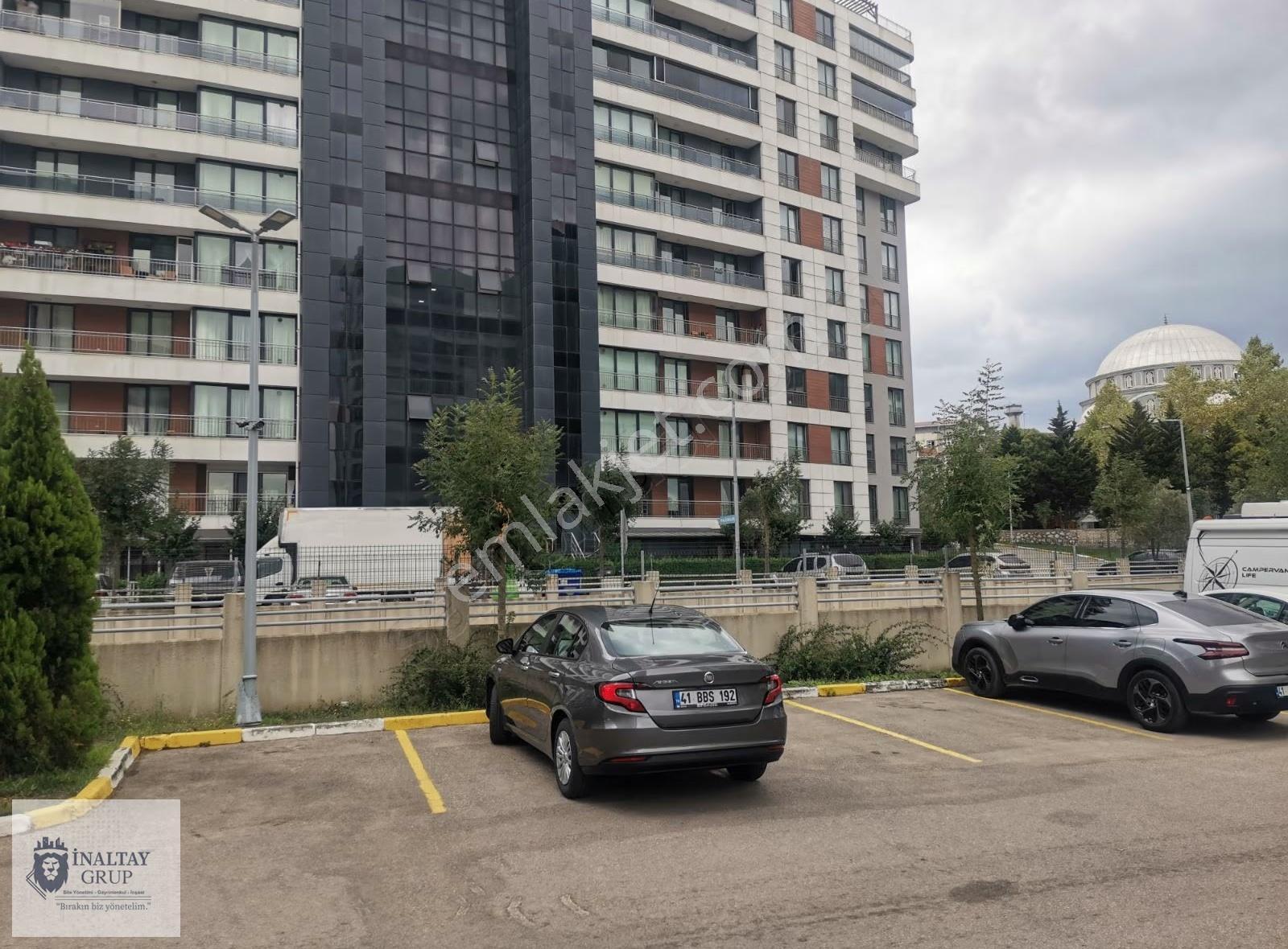 İzmit Tuana Evlerinde 1+1 Arakat Eşyalı Daire