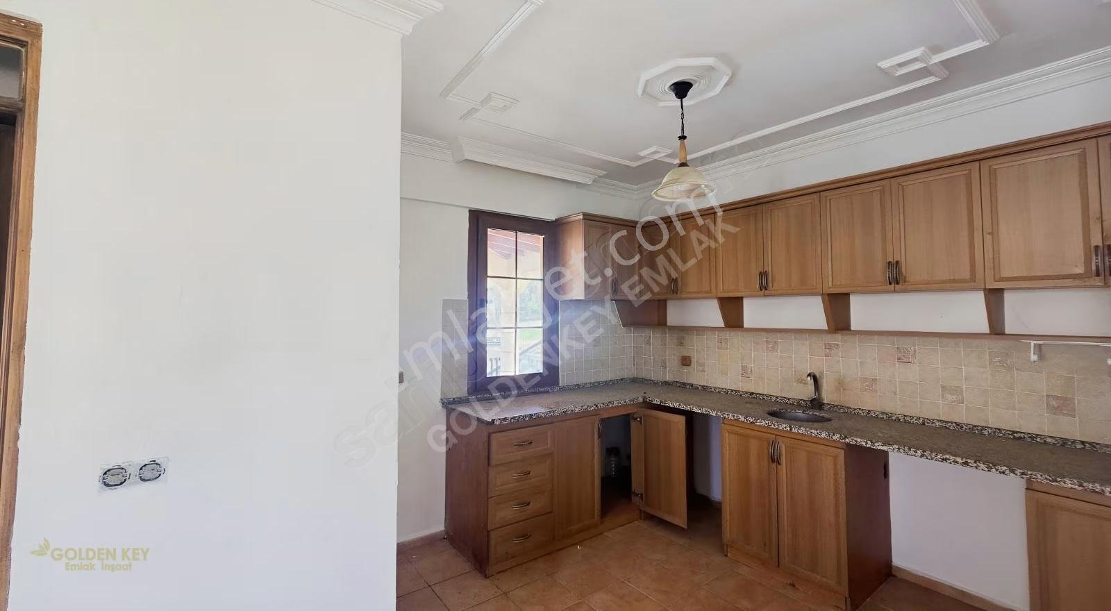 3+1 Müstakil Villa Tadında Ferah Ve Konforlu Yaşam Alanı - Görsel 34