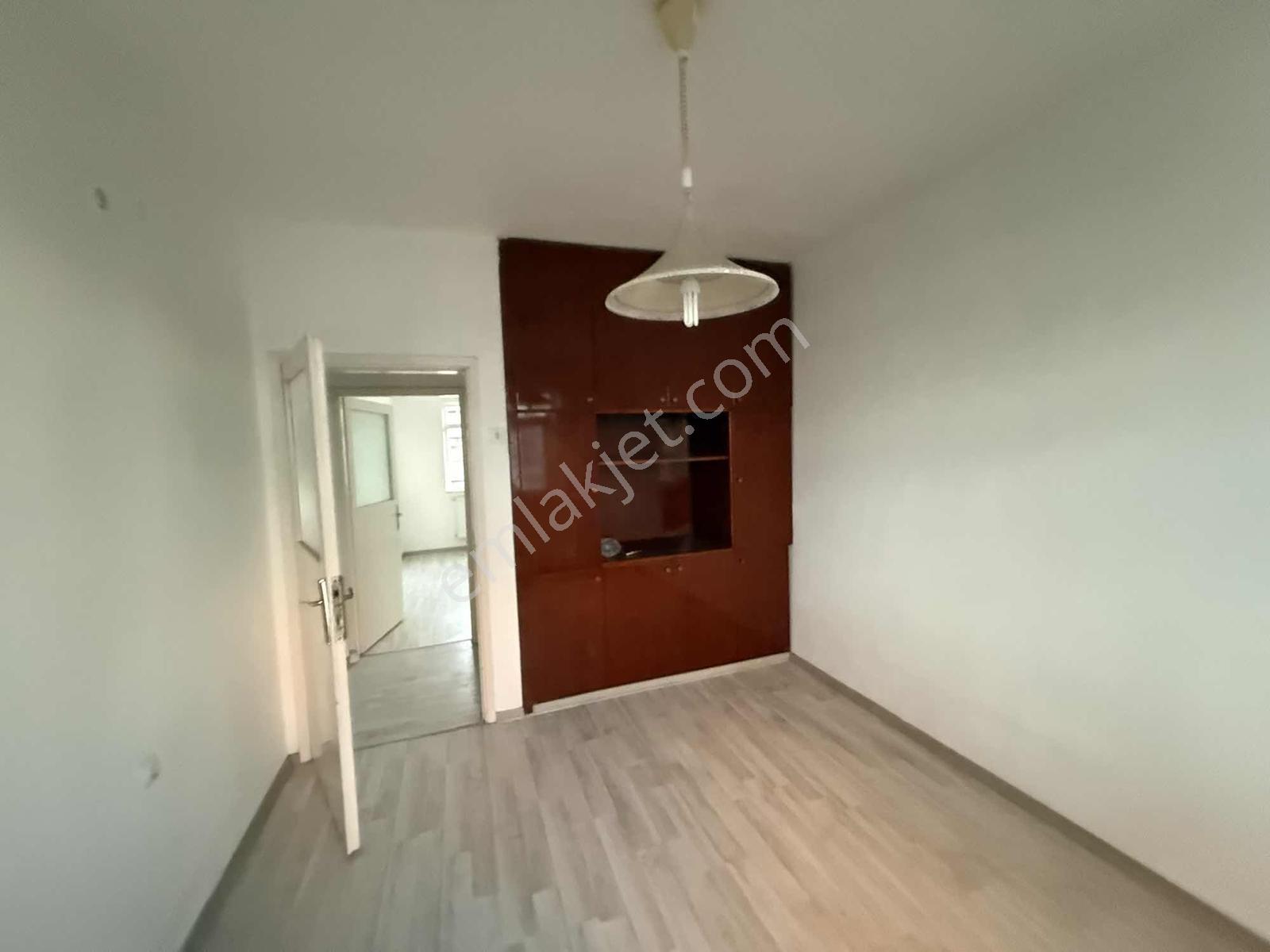 Yağmur Emlak'tan Tekkeköyde Tramvaya Yakın 3+1 Kiralık Daire - Görsel 8
