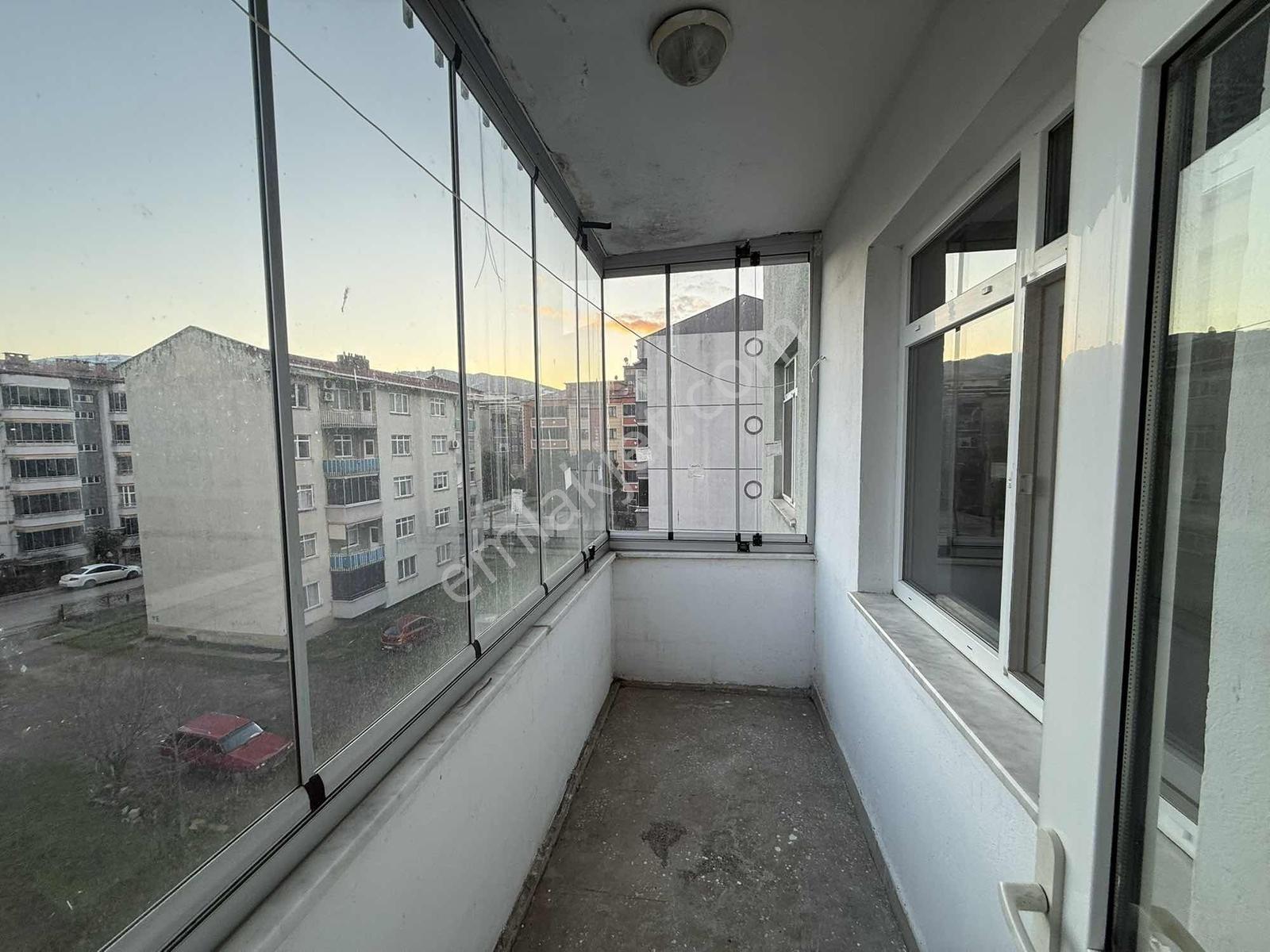Yağmur Emlak'tan Tekkeköyde Tramvaya Yakın 3+1 Kiralık Daire - Görsel 11