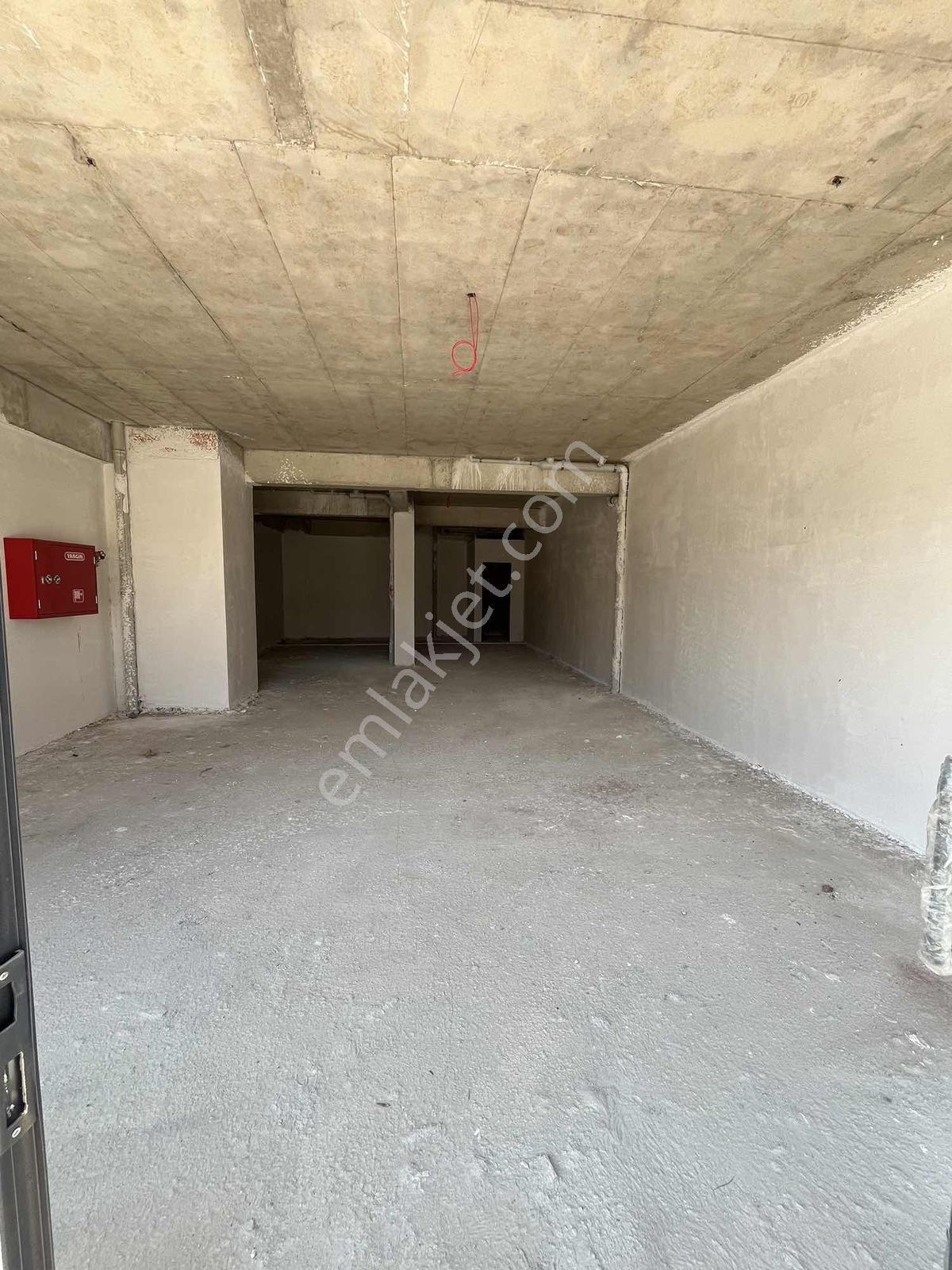 Çalı Mah Merkezi Konumda Köşe Dükkan - Görsel 4
