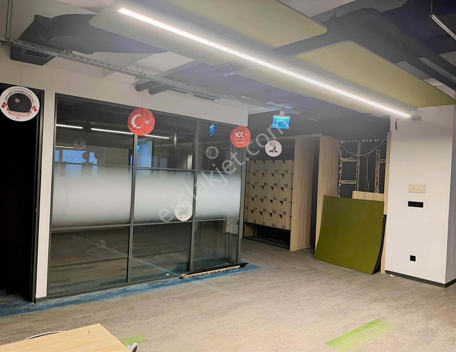 Maslak Büyükdere Caddesi Metro Yakını Kiralık Plaza Katı Ofisi - Görsel 6