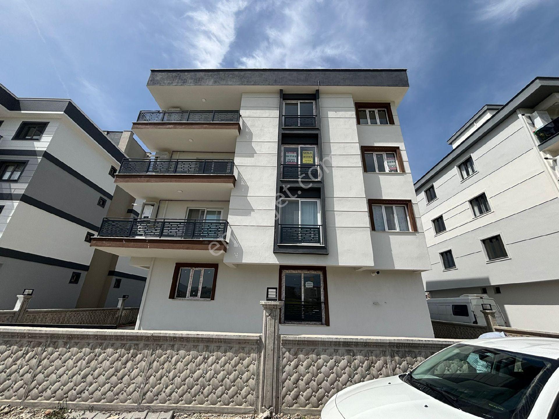 Manisa Yunusemre Muradiyede Satılık Ful Eşyalı Kiracılı 1+1 Daire - Görsel 24