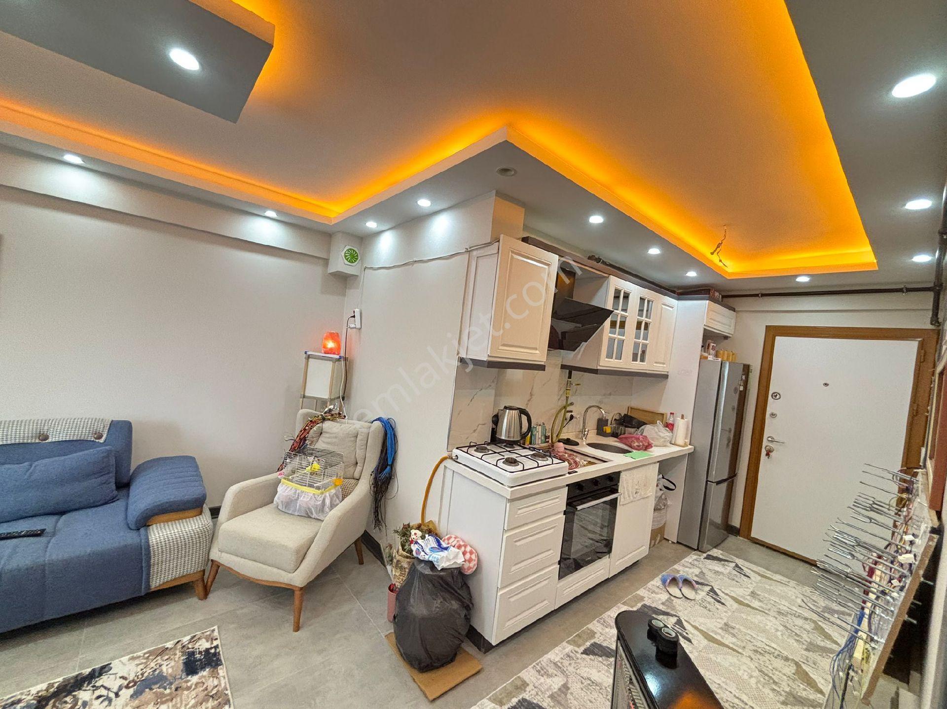 Manisa Yunusemre Muradiyede Satılık Ful Eşyalı Kiracılı 1+1 Daire - Görsel 4