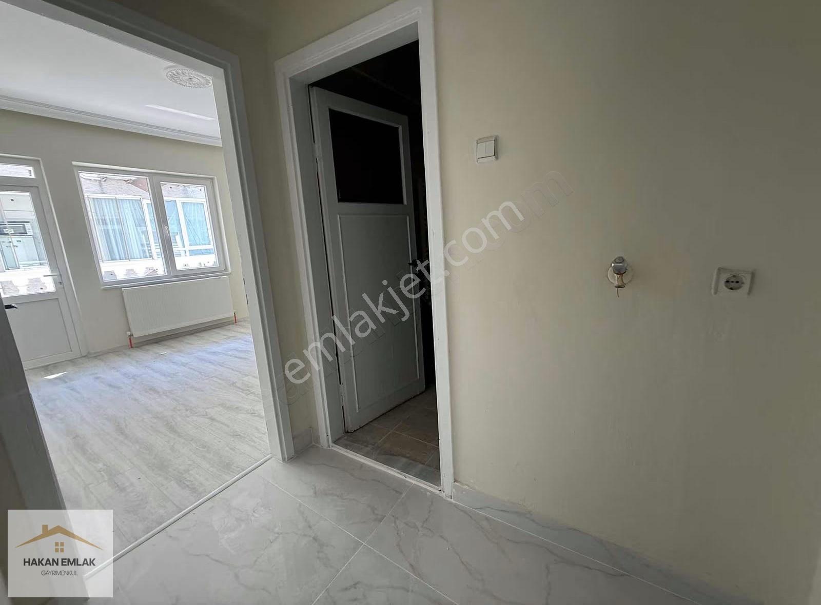 Hakan Emlak'tan Albayrak Cd 3+1 Kiralık Daire - Görsel 16