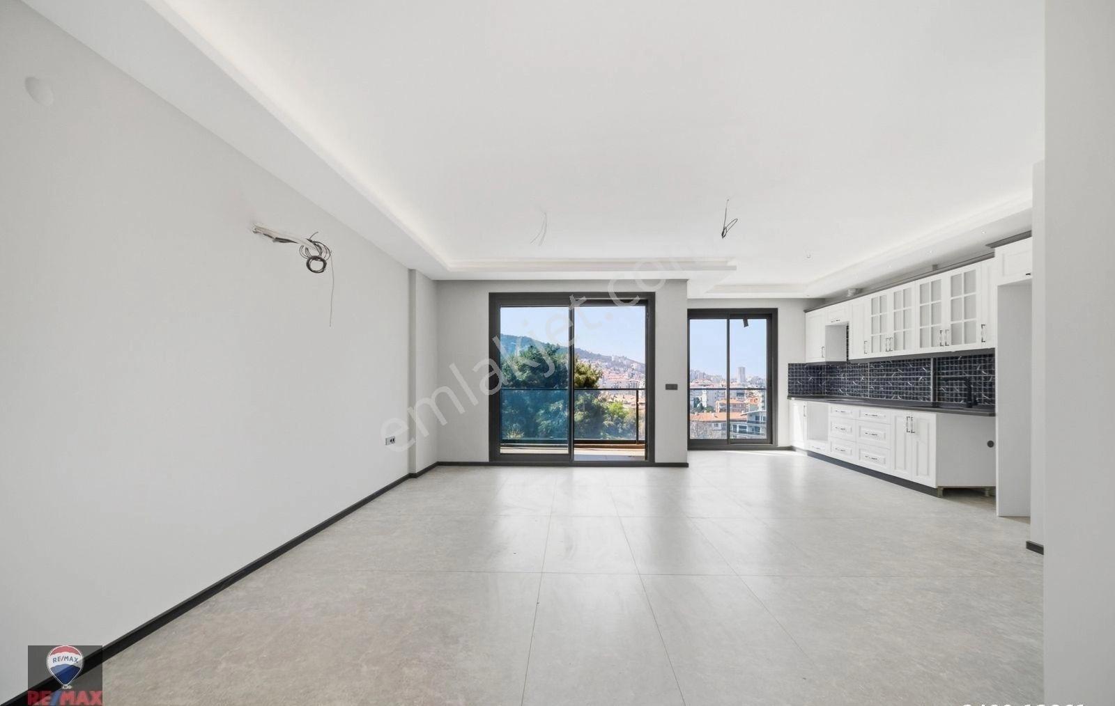 Narlıdere Merkezde Deniz Manzaralı 4+1 Satılık Villa - Görsel 33