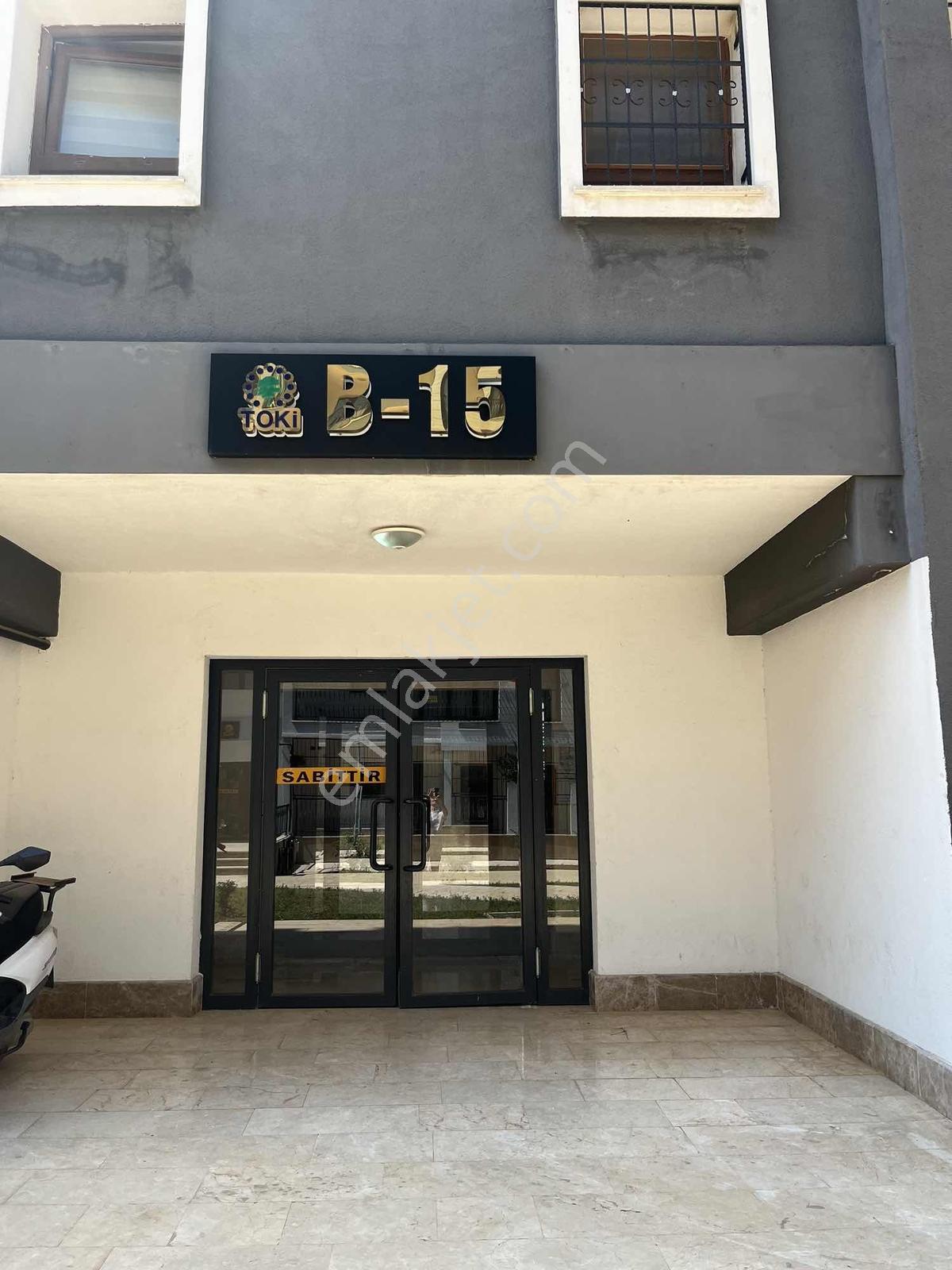 Buruk Tokide 2,5+1 Çok Bakımlı Dairemiz Kiralıktır - Görsel 4