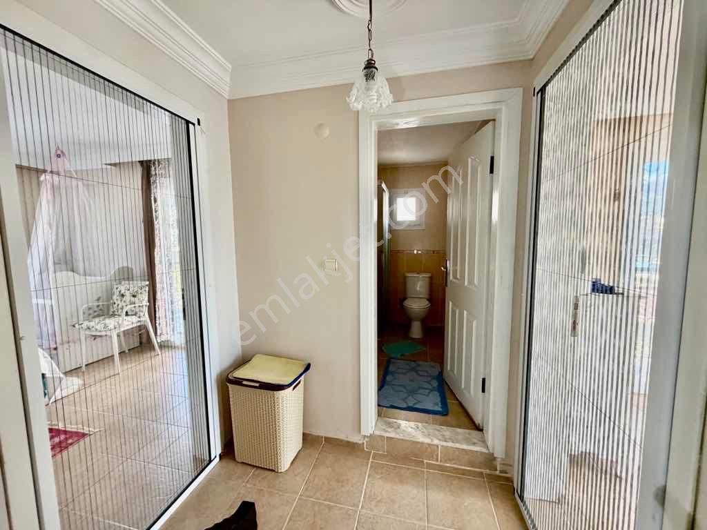 Denize Çok Yakın Bakımlı Villa! - Görsel 6
