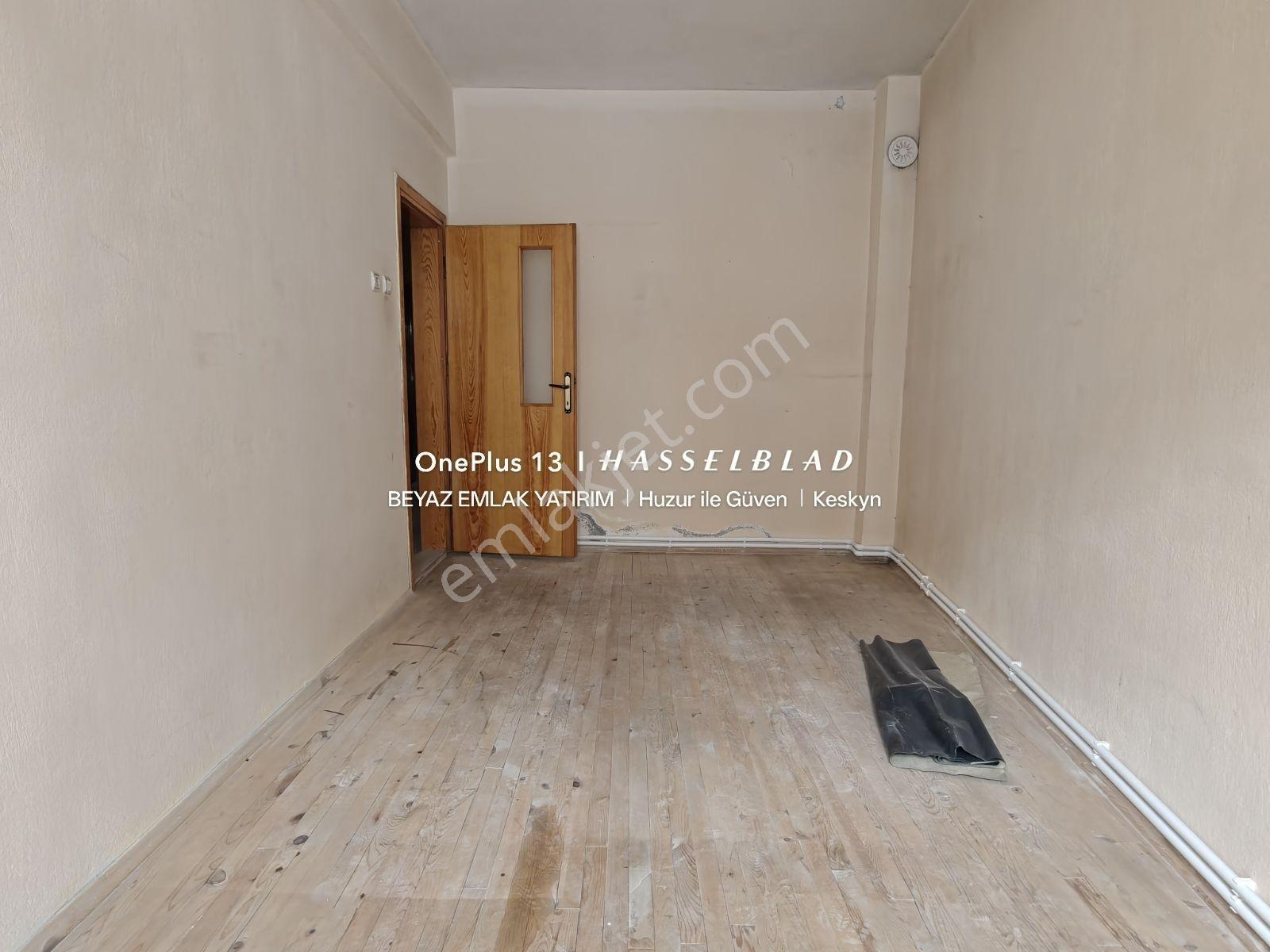 Şehrin Merkezinde 3+1 Yüksek Giriş 155m² Bireysel Kombili Daire - Görsel 14