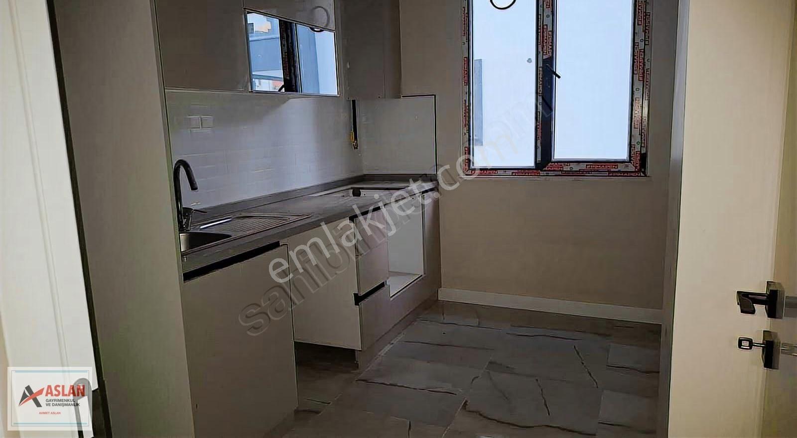 Çengelköyde Yeni Binada 3+1 Arakat Satılık Daire - Görsel 7