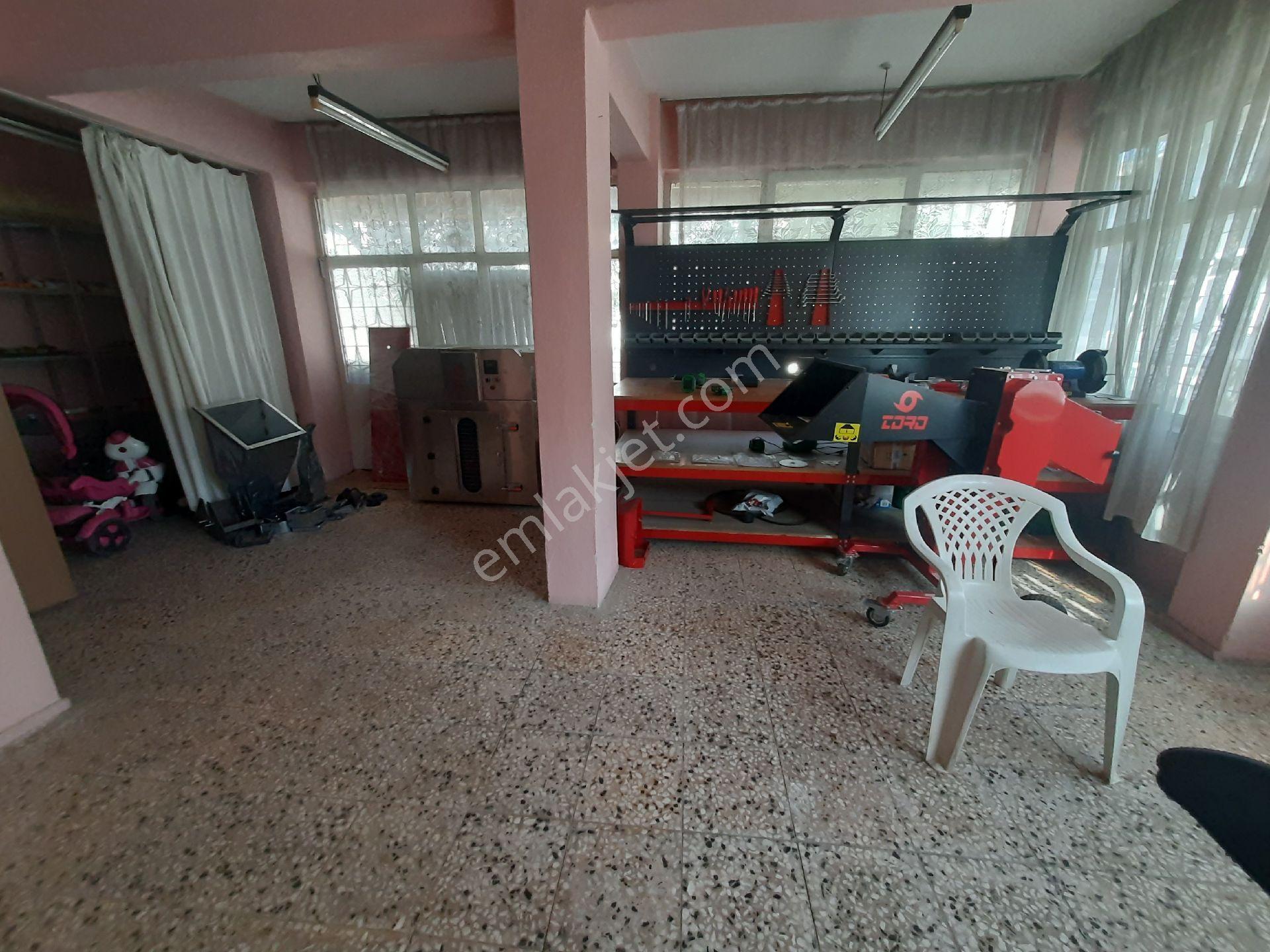 Acil‼️manisa Akhisar Ulucami Mah.kiralık 50 M² Depo – - Görsel 3