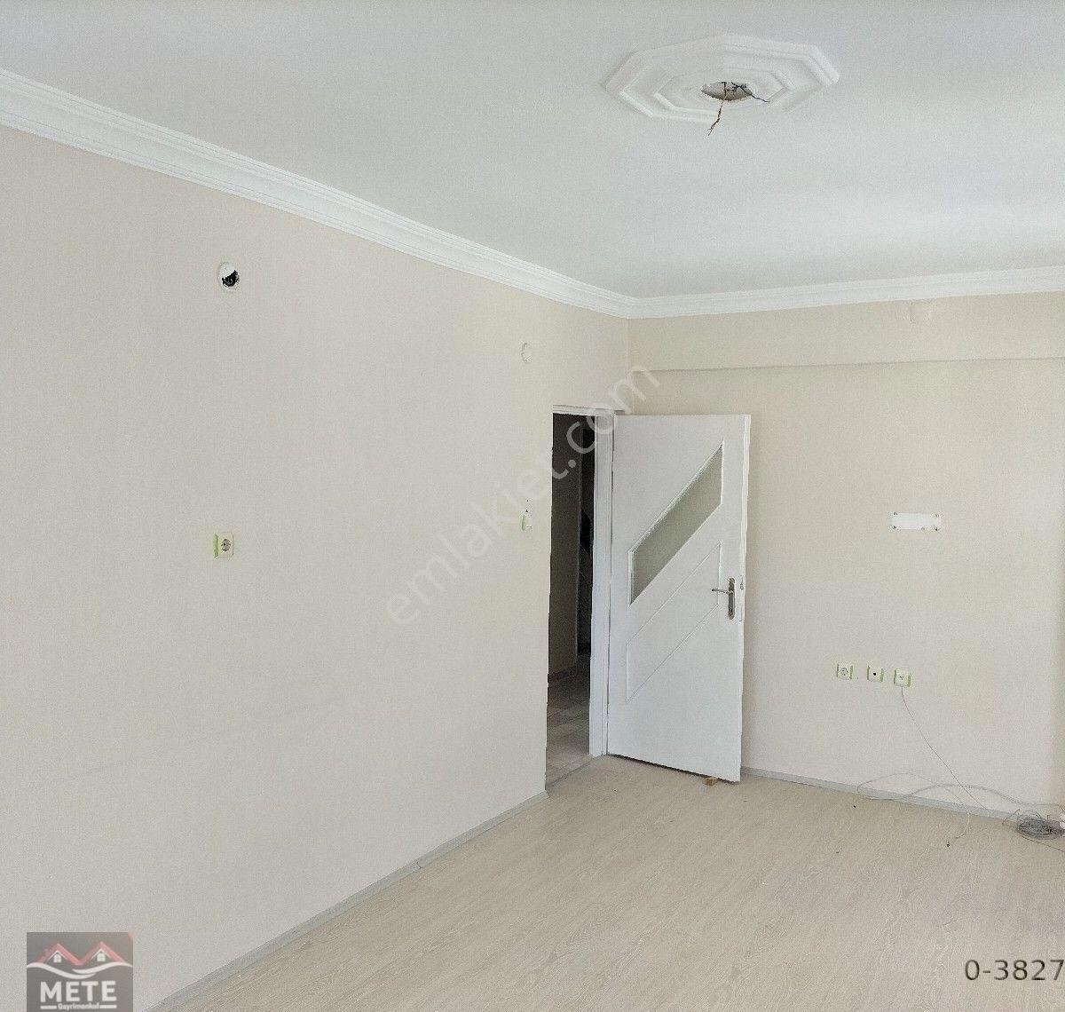 Soma Caddesi Üzerinde Kiralık 4+1 - Görsel 25