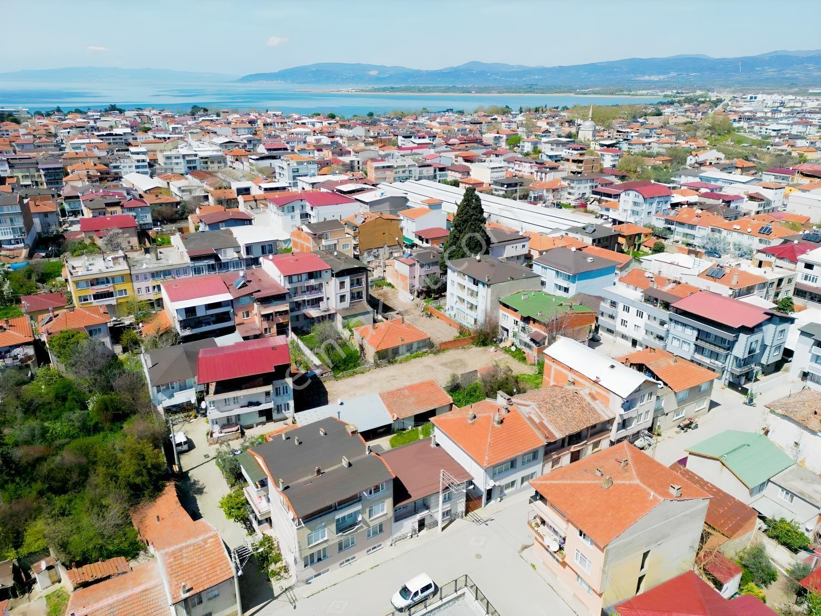İznik Merkezde Ticari+konut İmarlı Arsa Ve Müstakil Ev - Görsel 32
