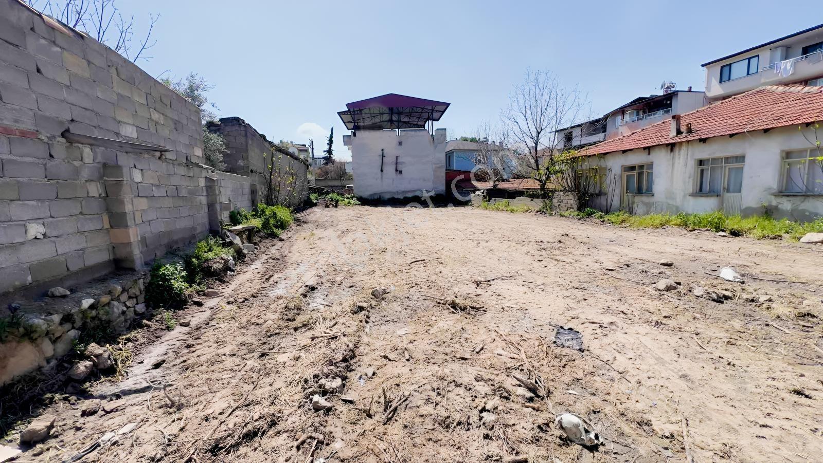 İznik Merkezde Ticari+konut İmarlı Arsa Ve Müstakil Ev - Görsel 26