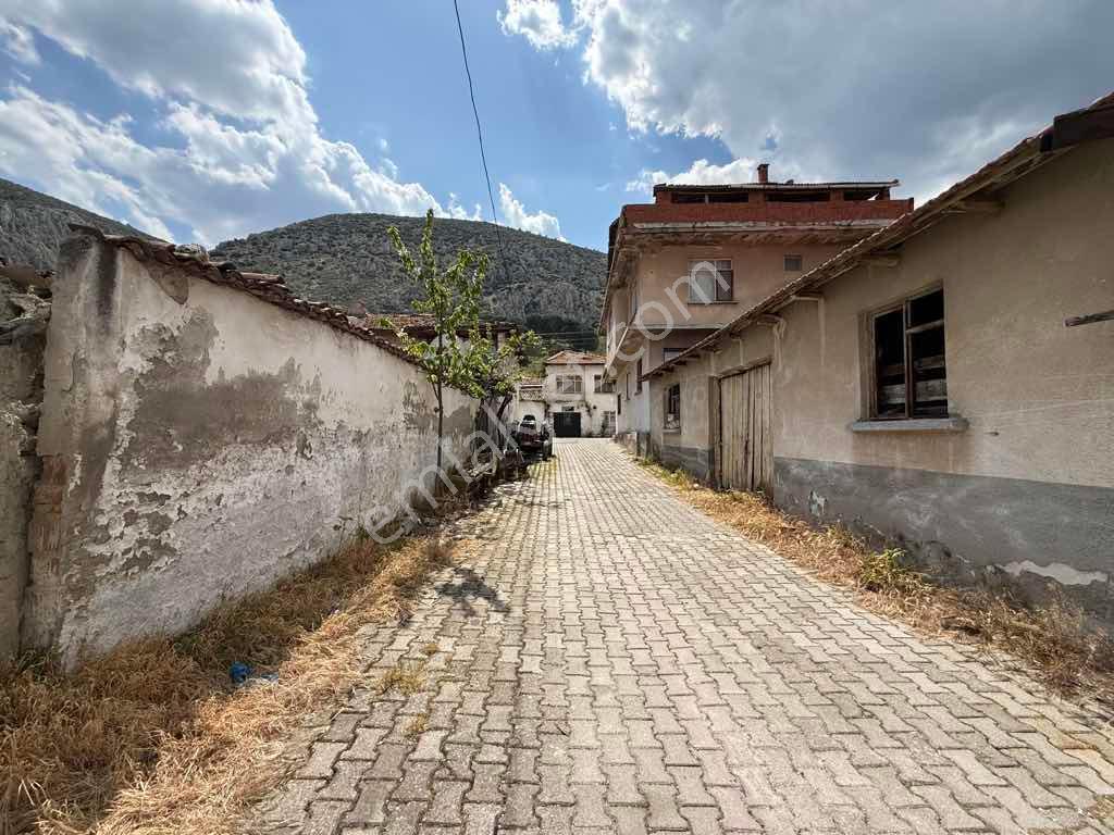Manisa Kırkağaçta Konut İmarlı Müstakil Tapulu 337 M2 Tarla - Görsel 13