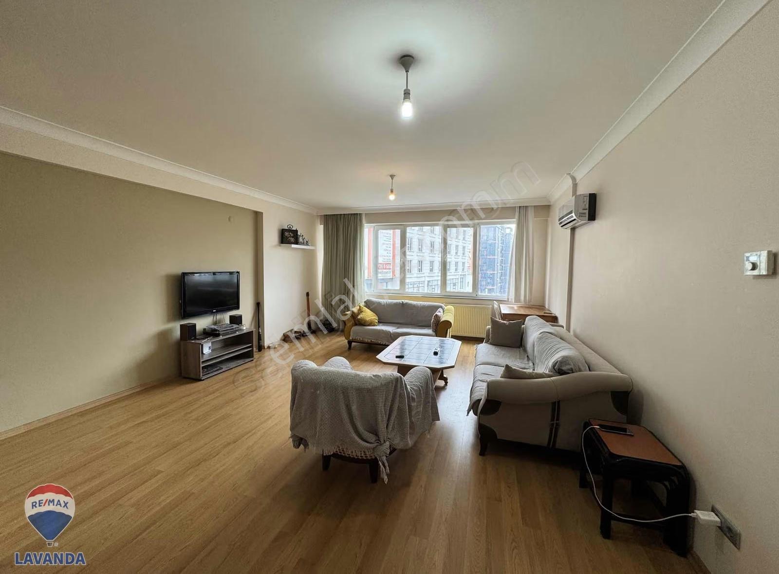 Çorlu Alipaşa'da Royal Park Sitesinde Güney Cephe 2+1 Daire - Görsel 14