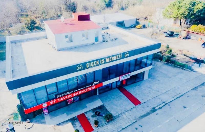 Reşadıye Caddesi Üzerinde Kiralık 280m2 İş Yeri