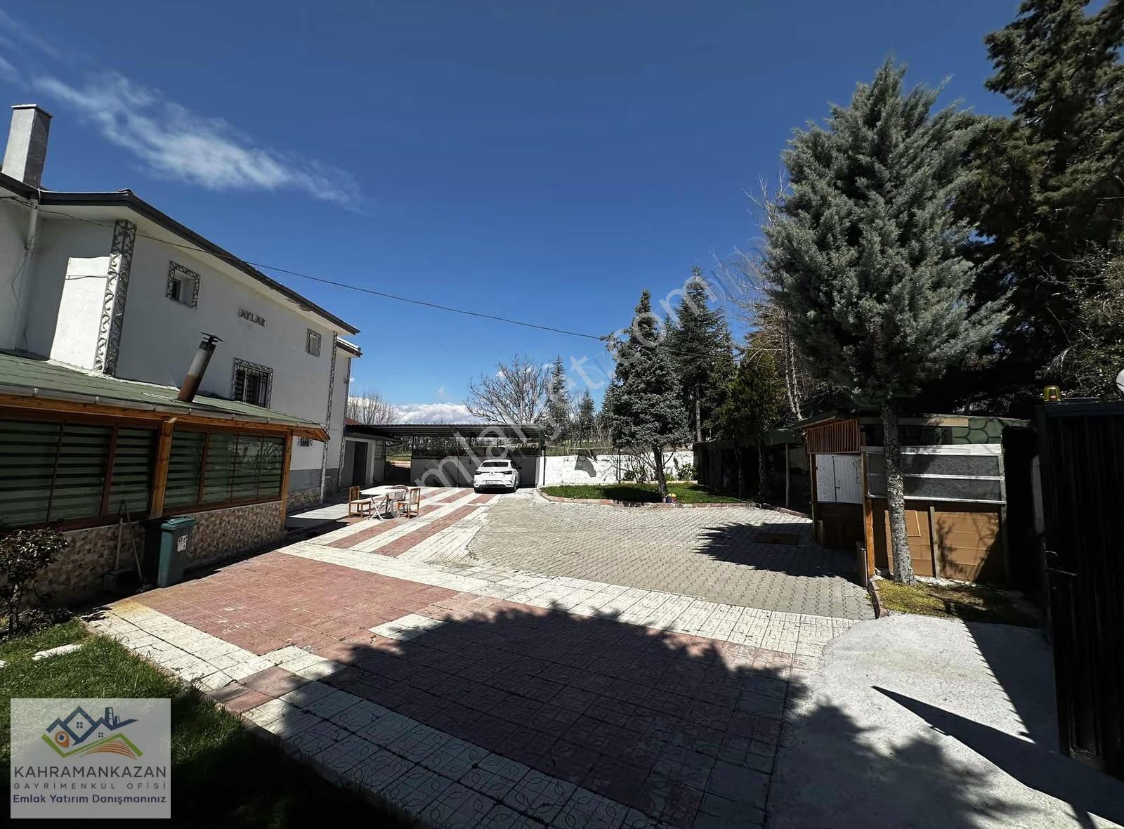 K.kazan Gyo'dan Satılık 9+1 3katlı Villa 1470m2 - Görsel 25