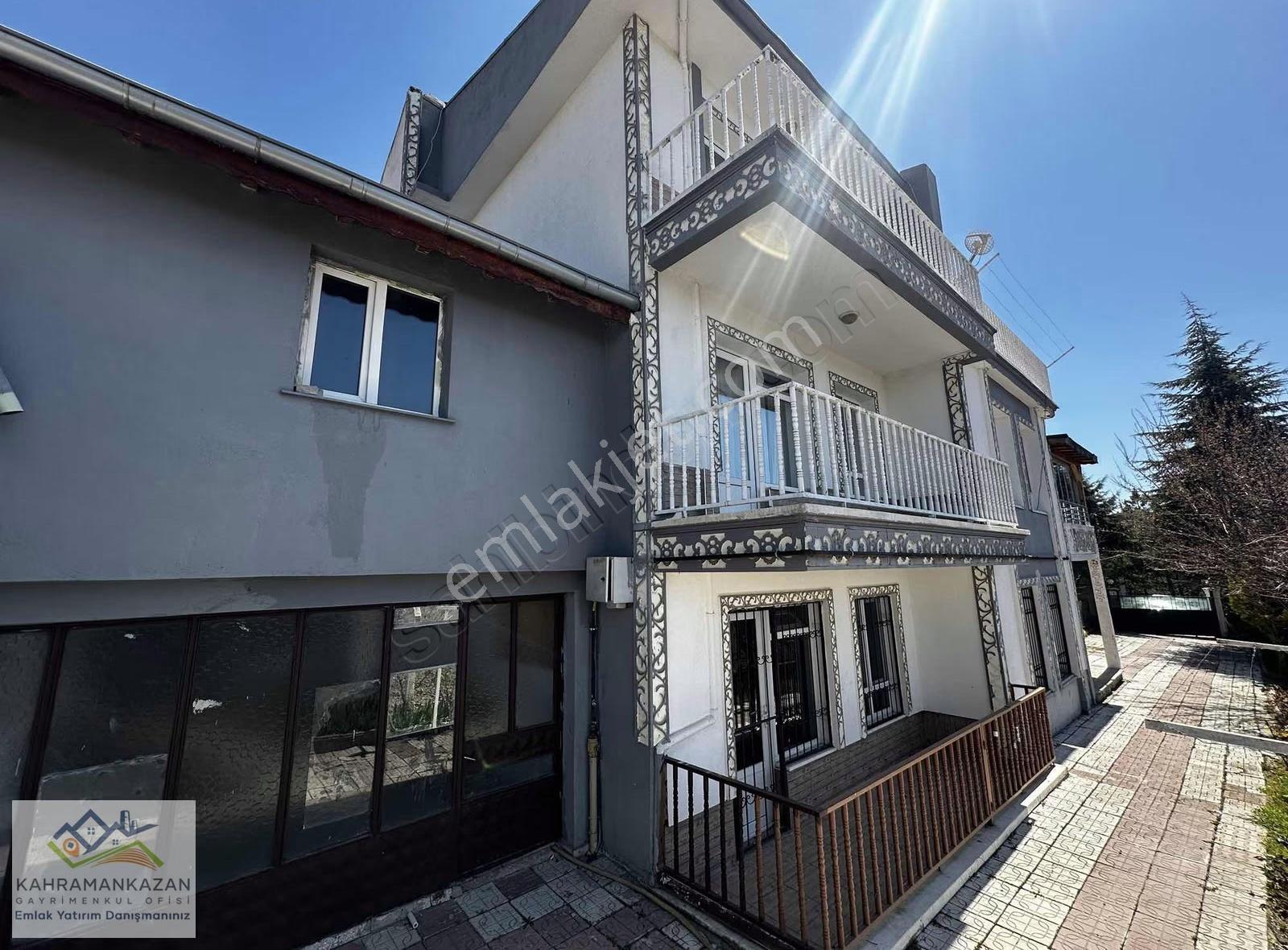 K.kazan Gyo'dan Satılık 9+1 3katlı Villa 1470m2 - Görsel 5