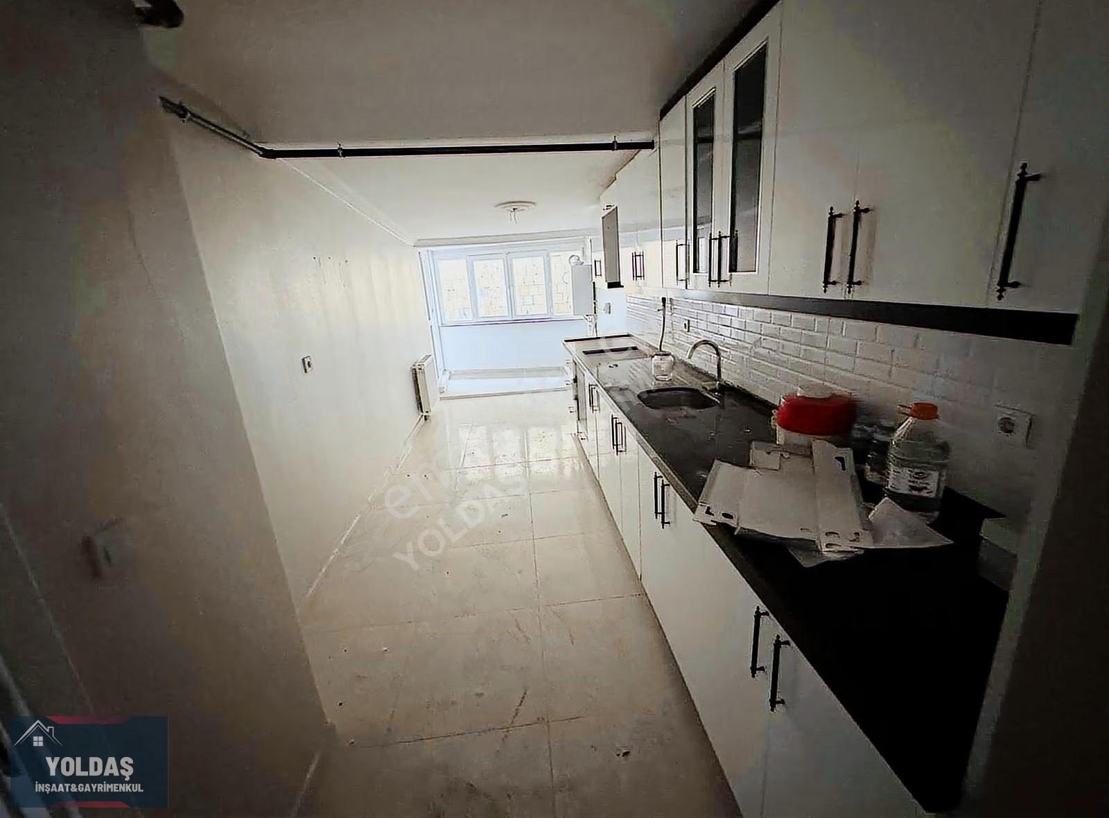 Yoldaş İnş Satılık 6+2 260 M2 Birbirinden Bağımsız Dublex Daire - Görsel 22