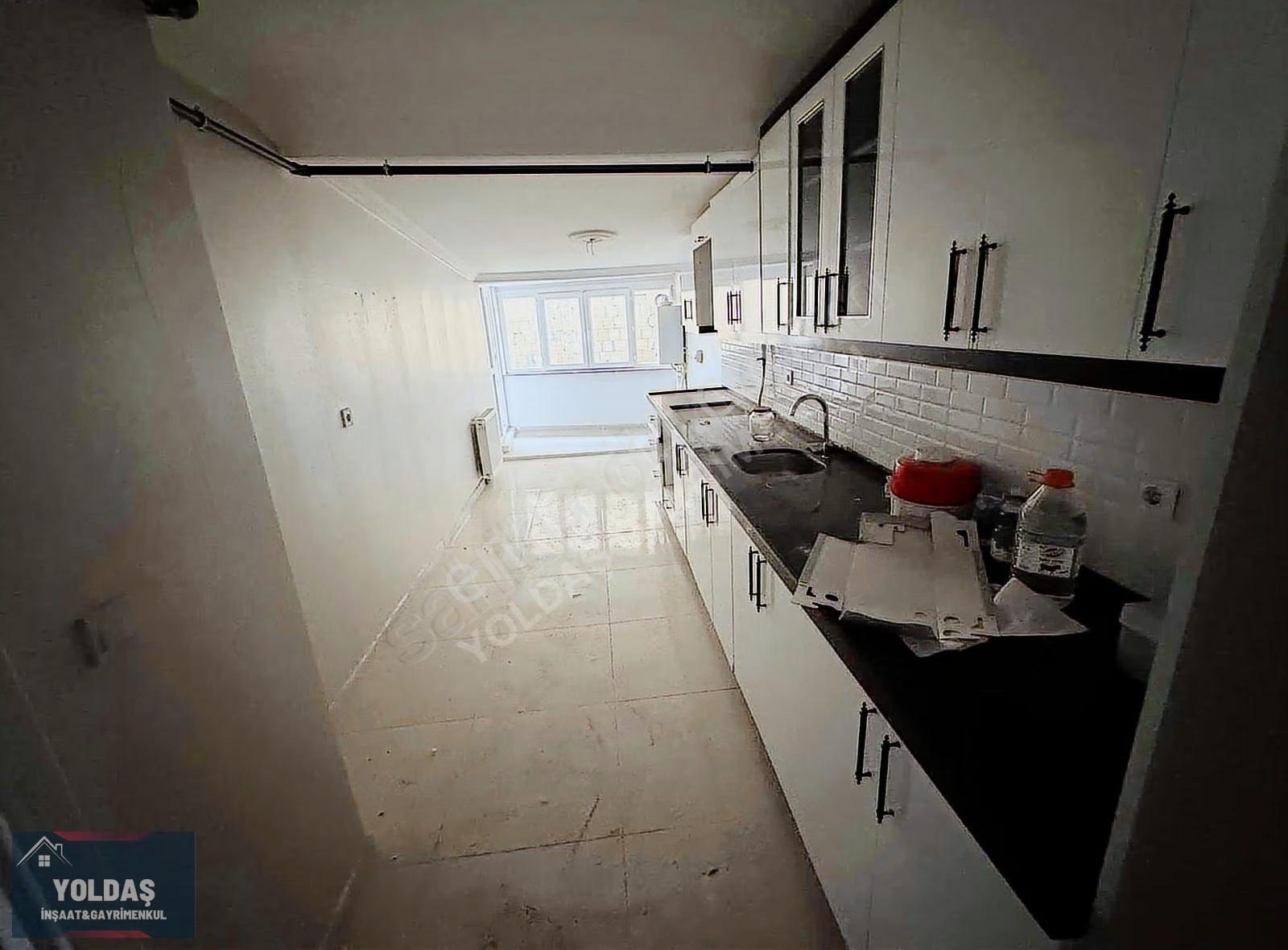 Yoldaş İnş Satılık 6+2 260 M2 Birbirinden Bağımsız Dublex Daire - Görsel 19