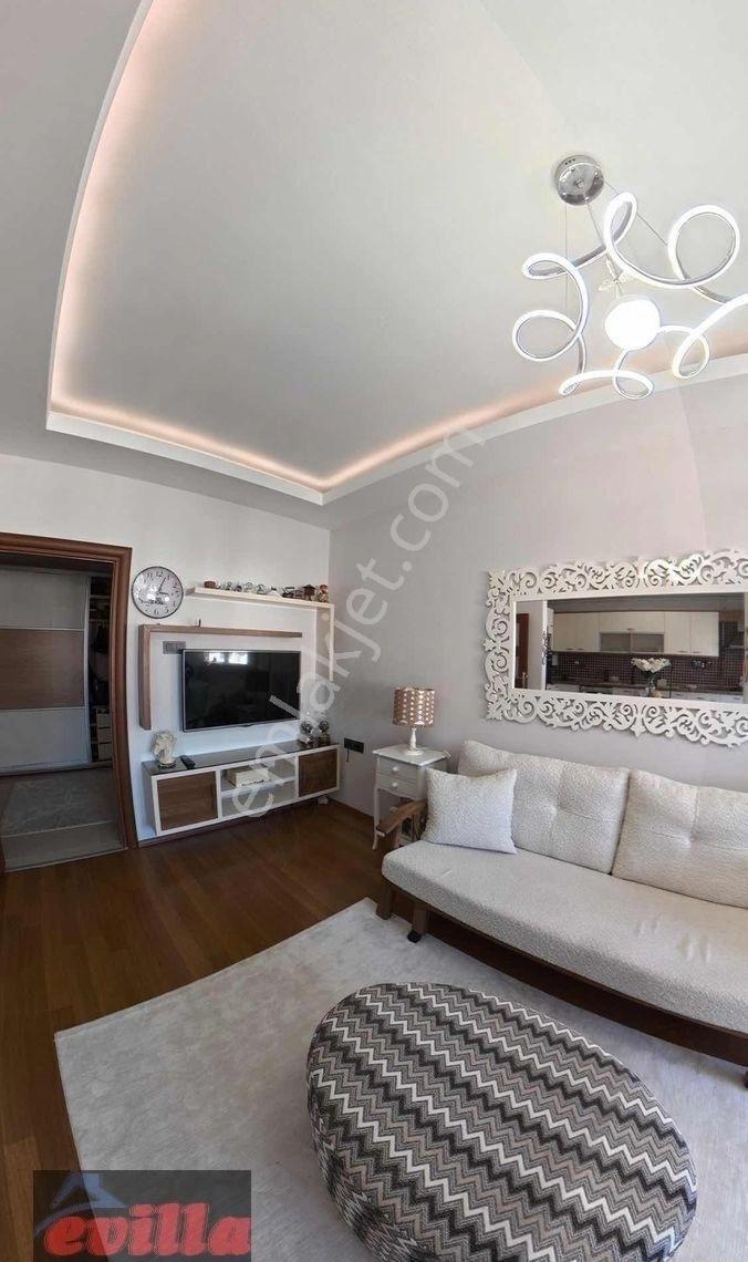 Mimarsinan'da Satılık Giyinme Odalı Sahile Yakın 8+2 Dubleks - Görsel 22
